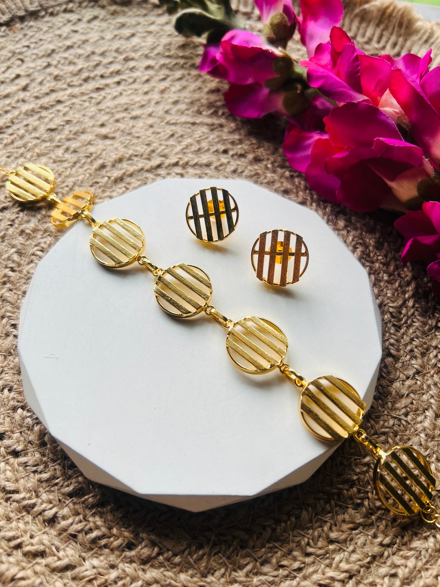 Valiente Oro Choker - Neckpiece