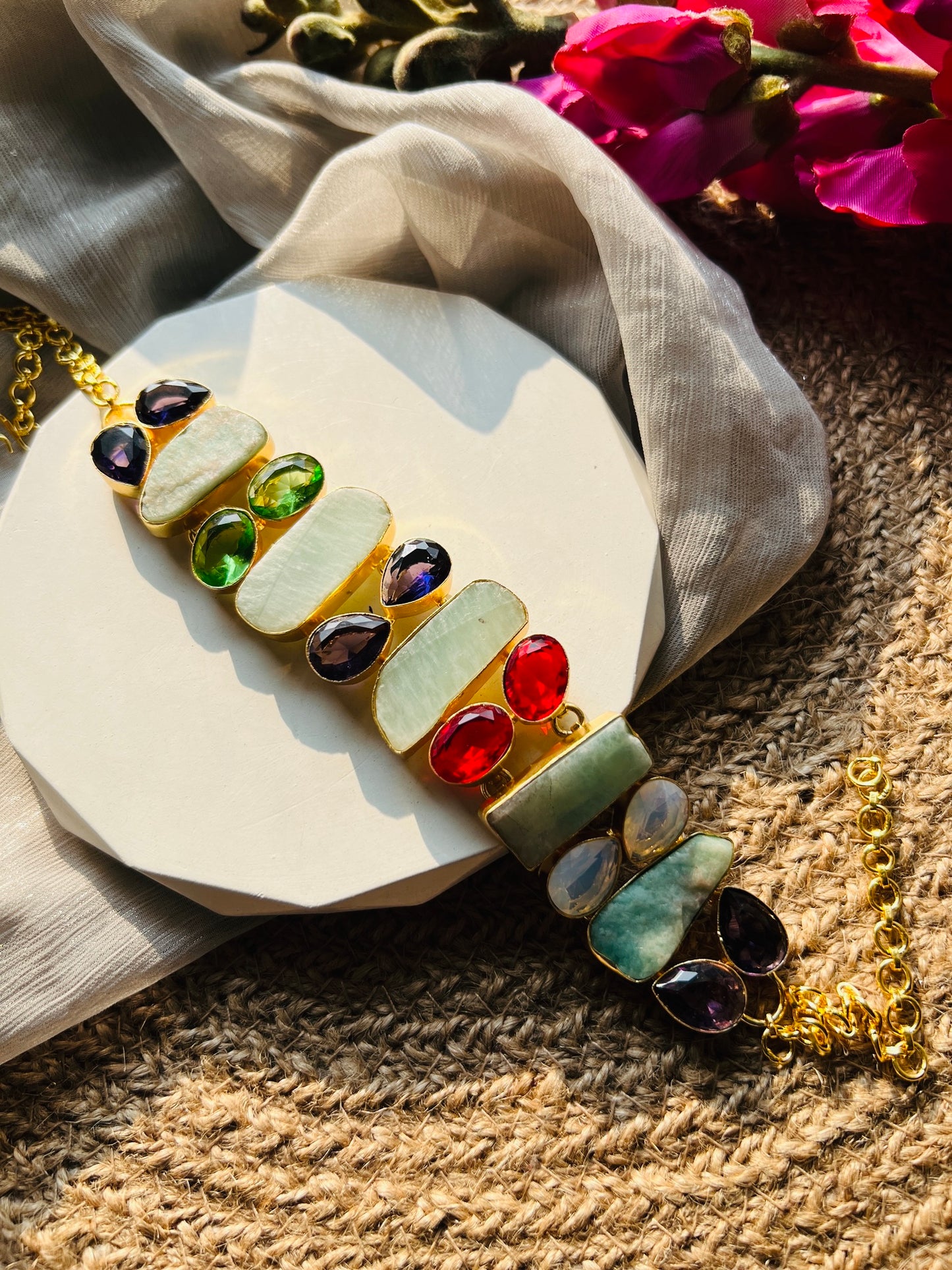 PADMAKSHI STONE CHOKER - Neckpiece