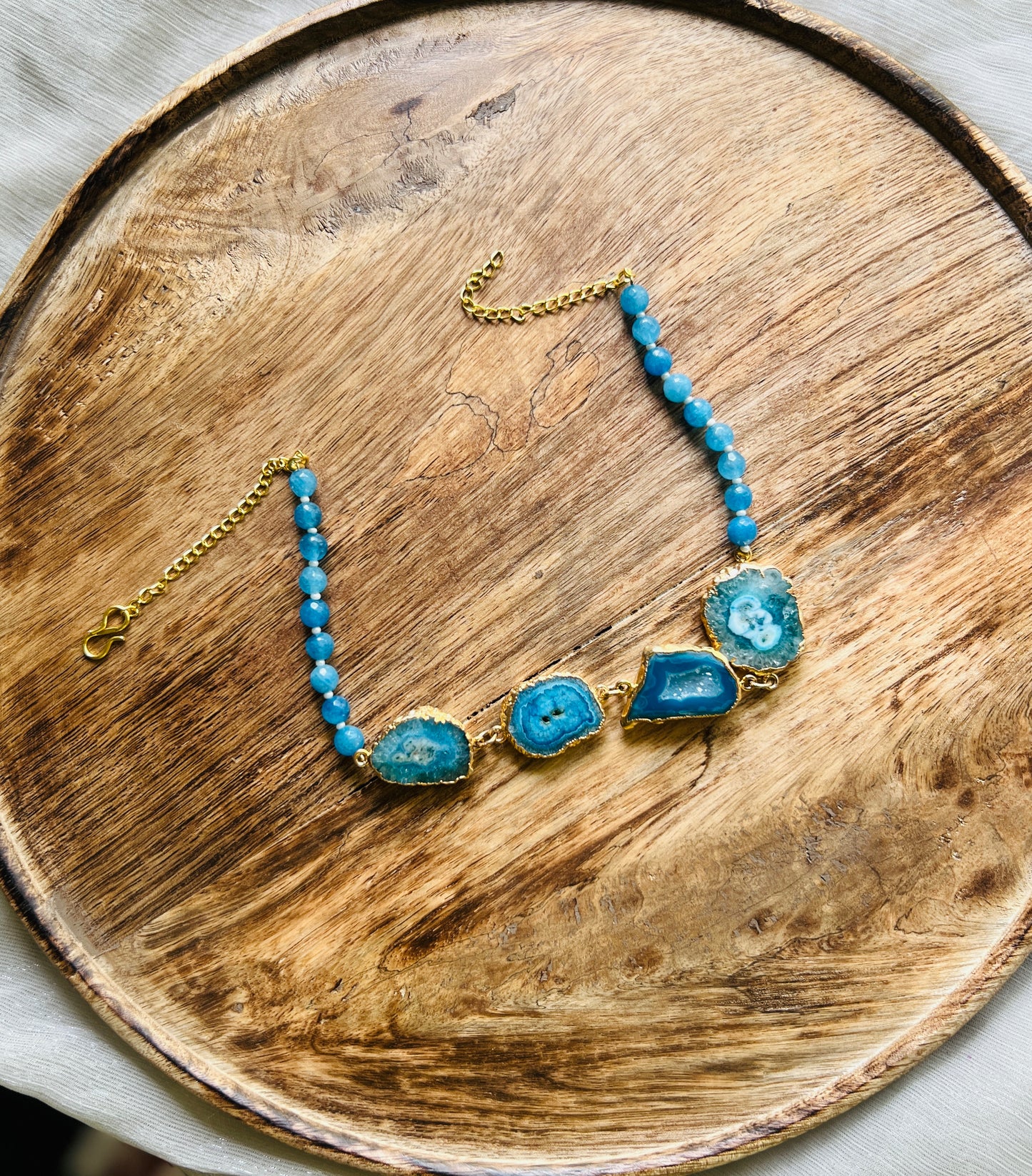 Serene Agate Choker - Neckpiece
