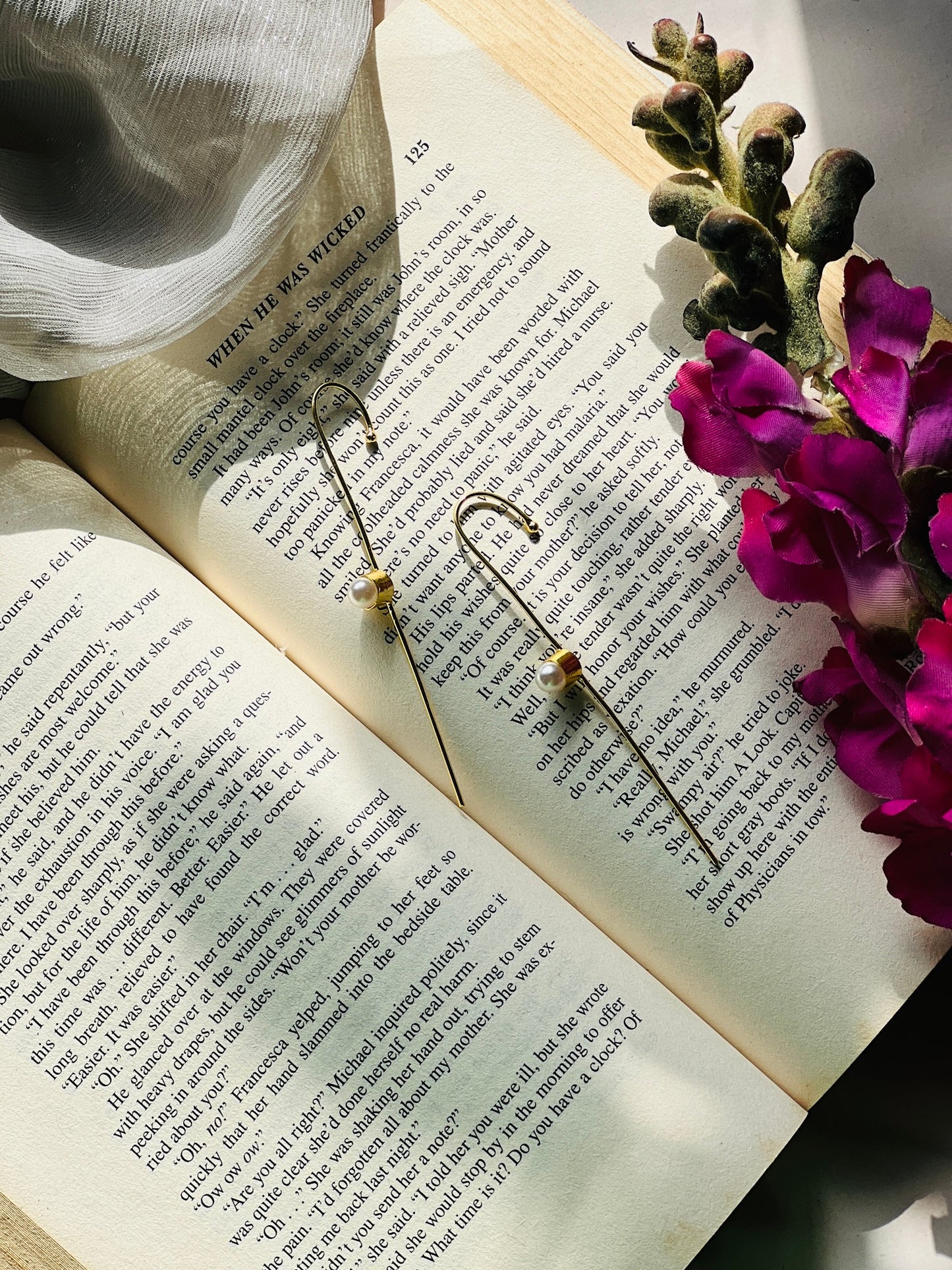 Pearl Whisper Ear Cuff