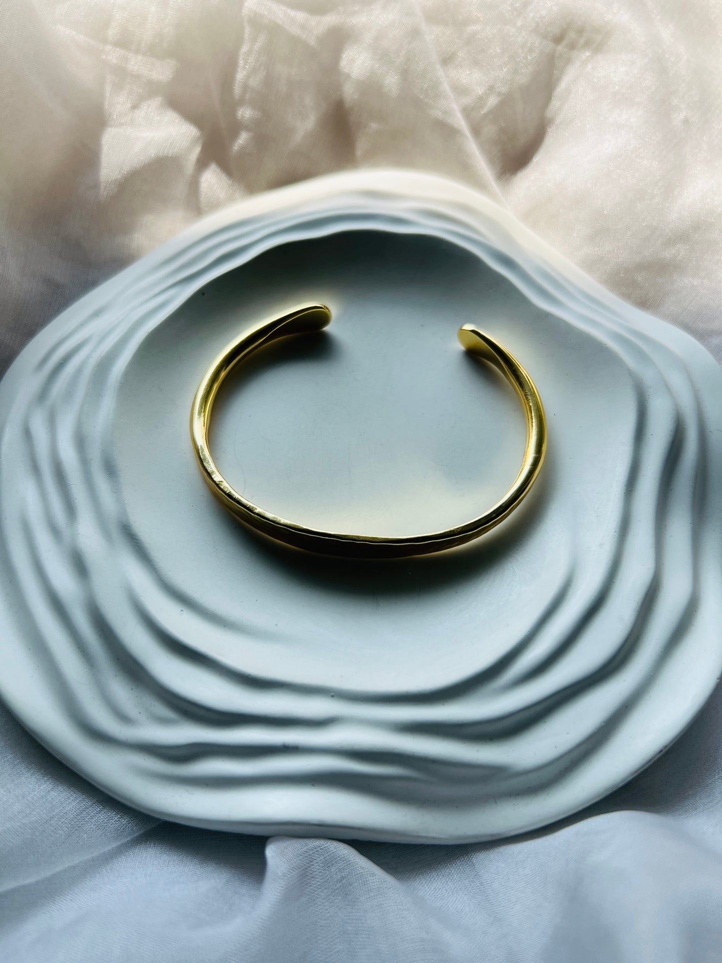 Gleam Hammered Bangle - bangles