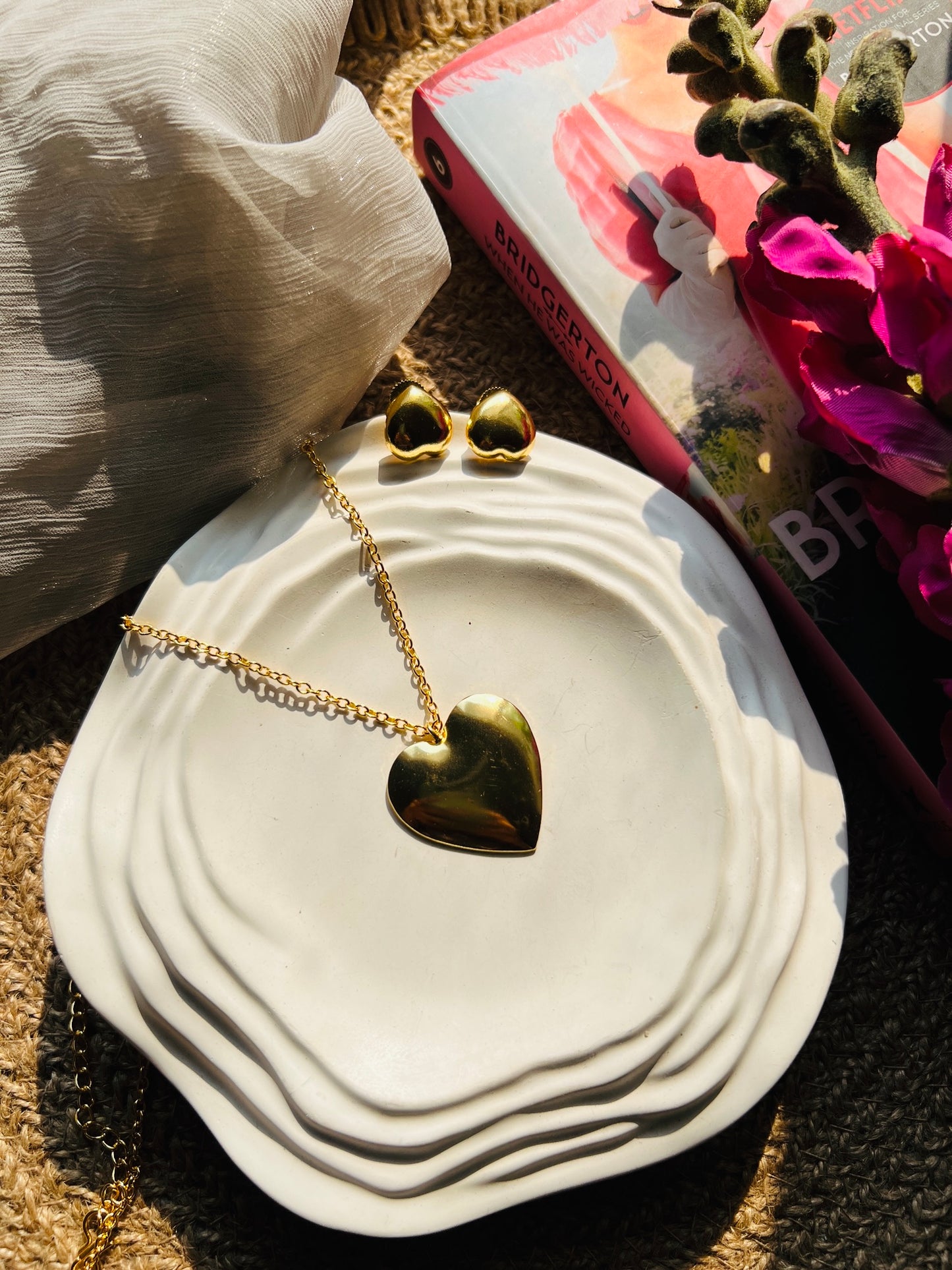 Amora Neckpiece Set - Neckpiece