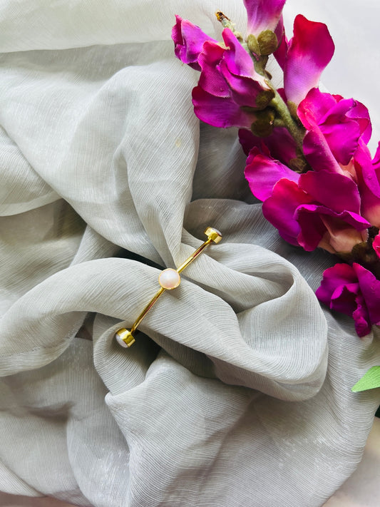 Golden Aura Pearl Bangle