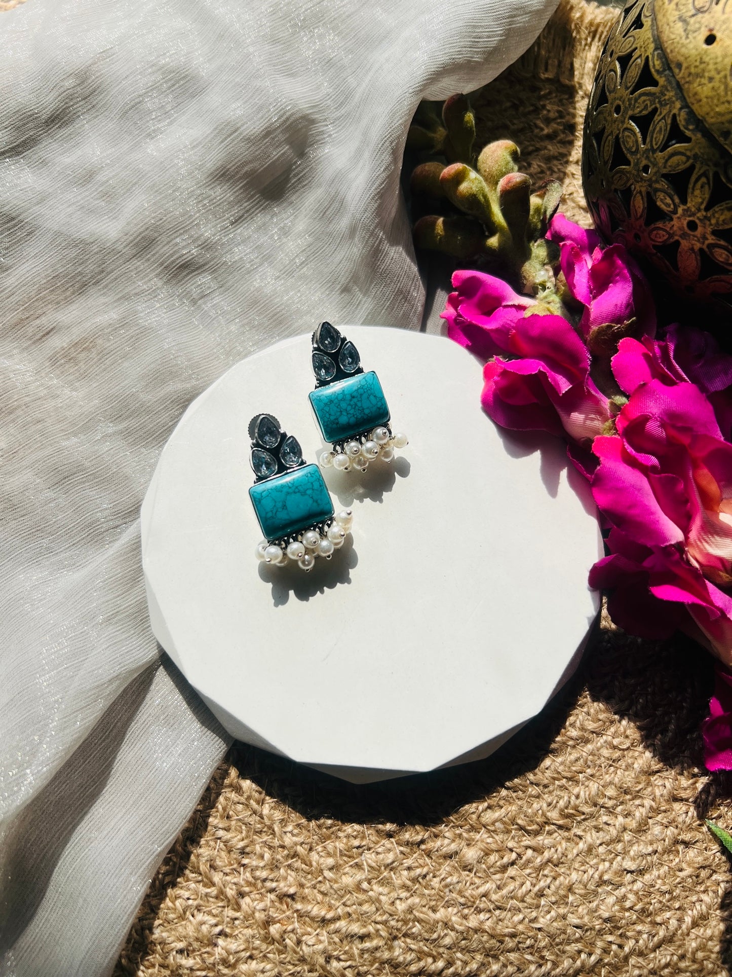 Pearl Glow Silver Studs -