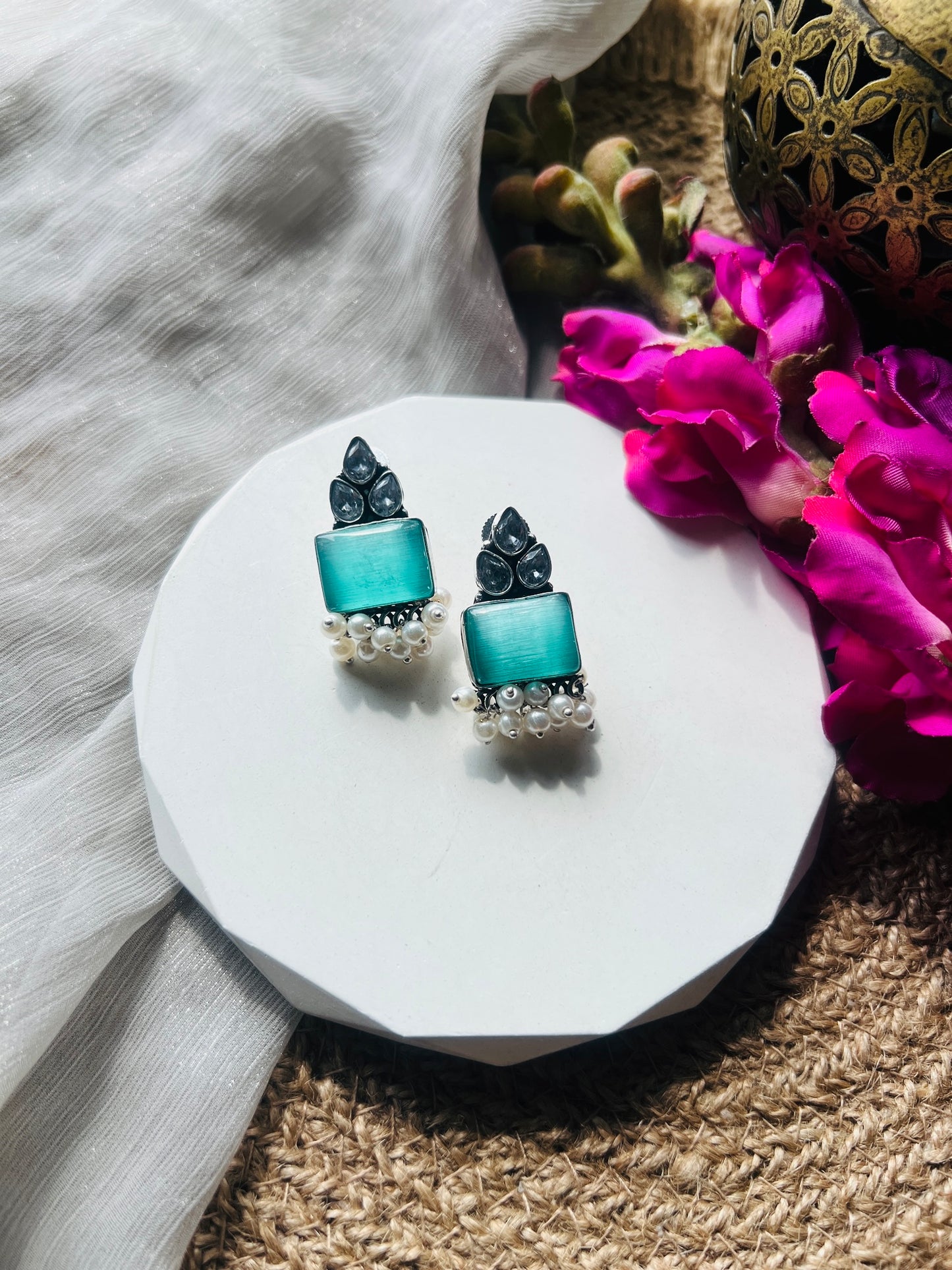 Pearl Glow Silver Studs -