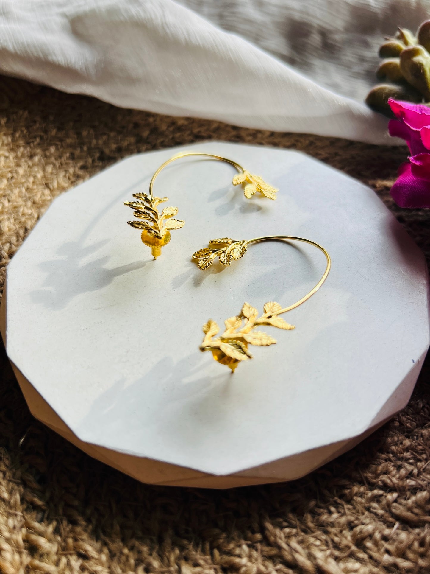 Elara Leaf Cuffs - Earrings