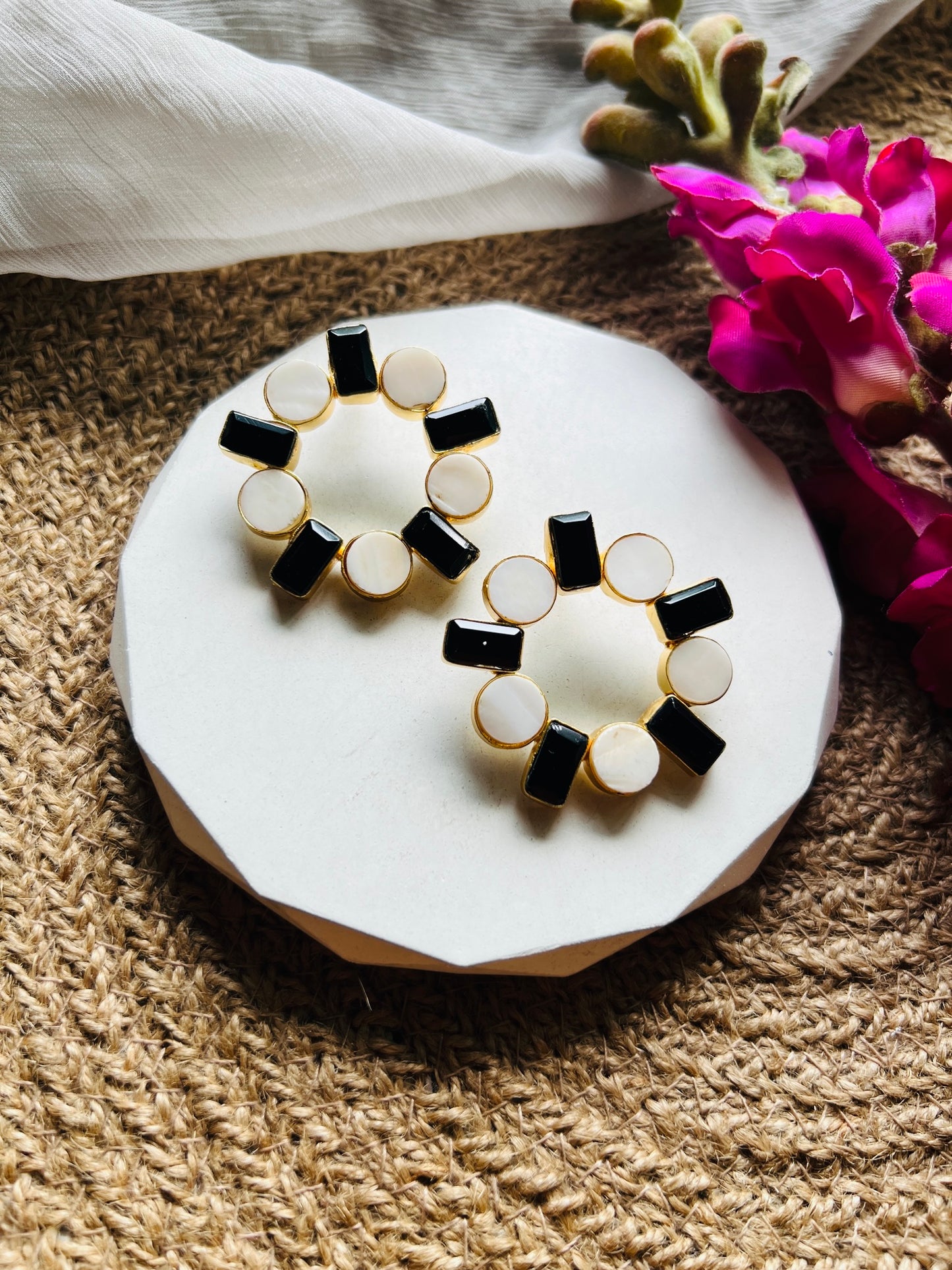 Aurea Circle Statement Studs - Earrings