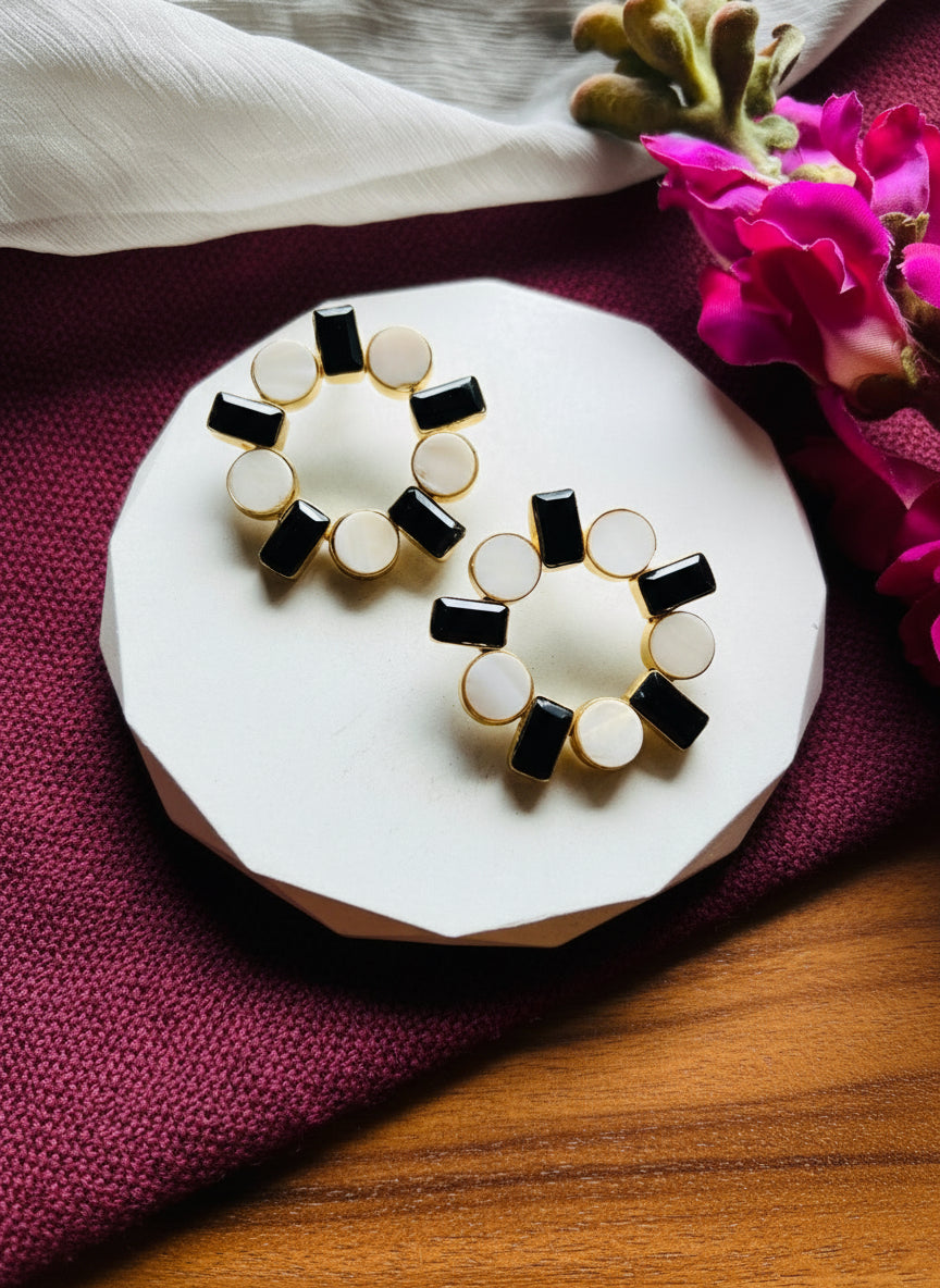 Aurea Circle Statement Studs - Earrings