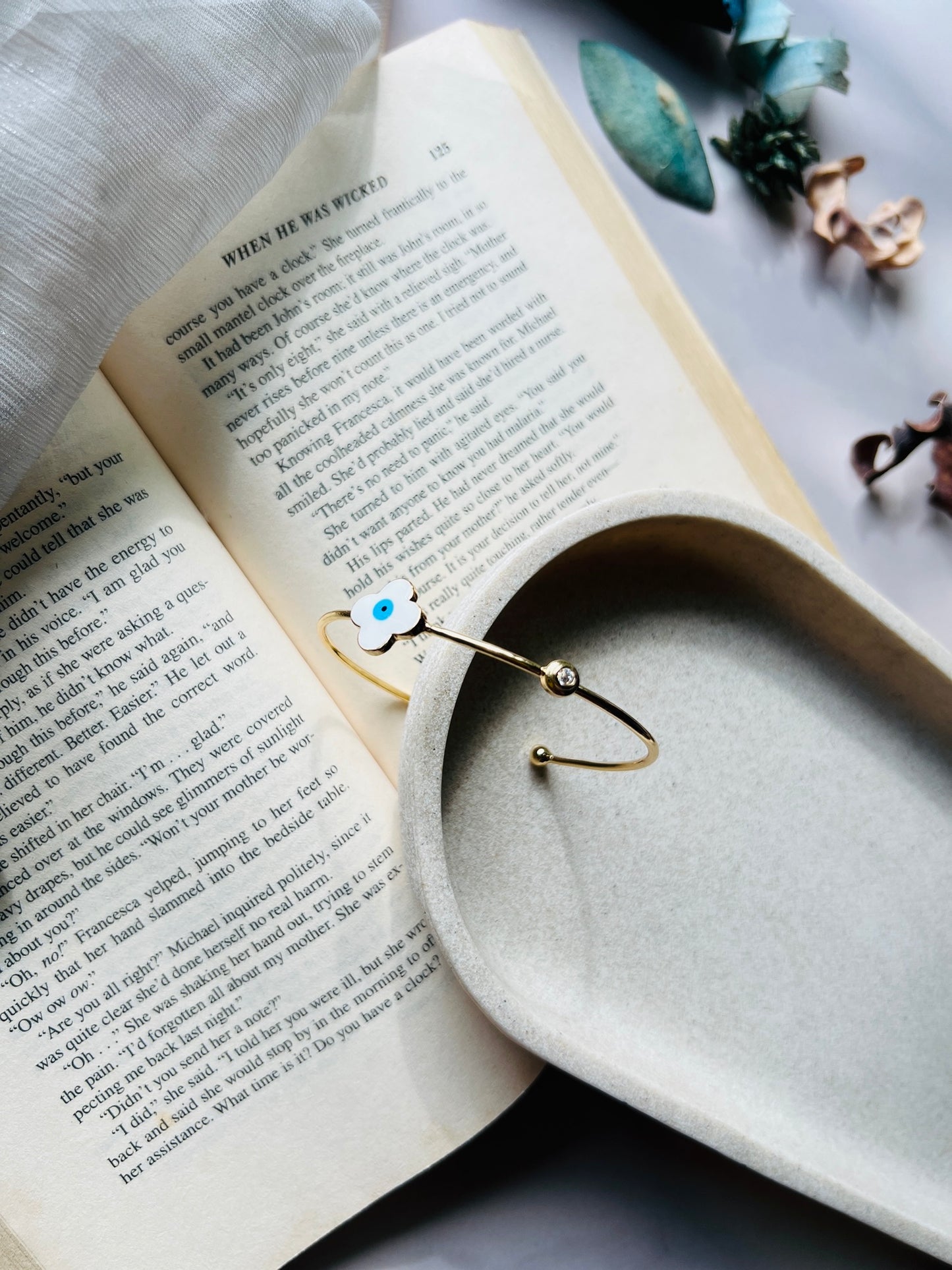 Blossom Glow Bangle