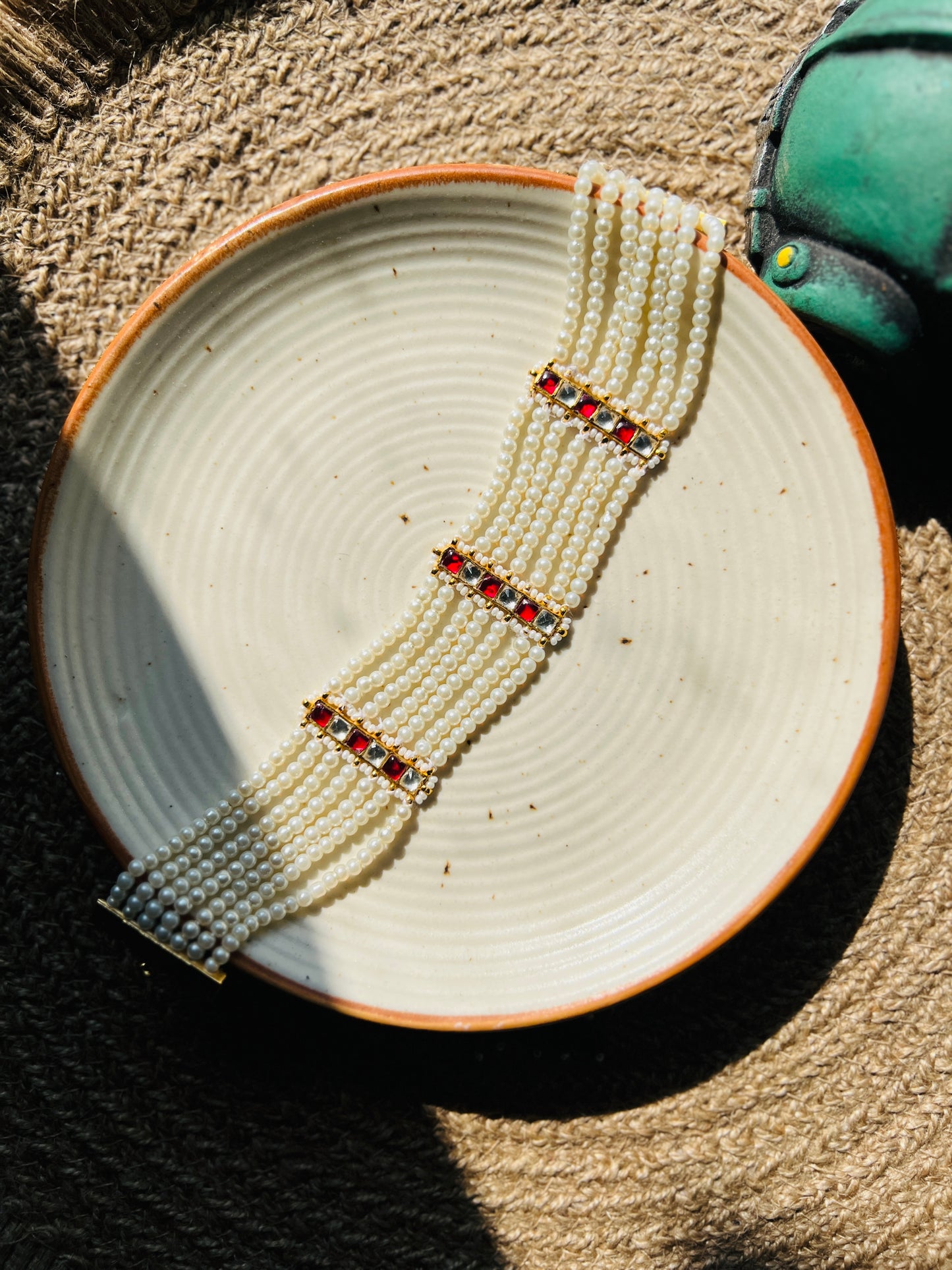 Wave Pearl Choker - Neckpiece