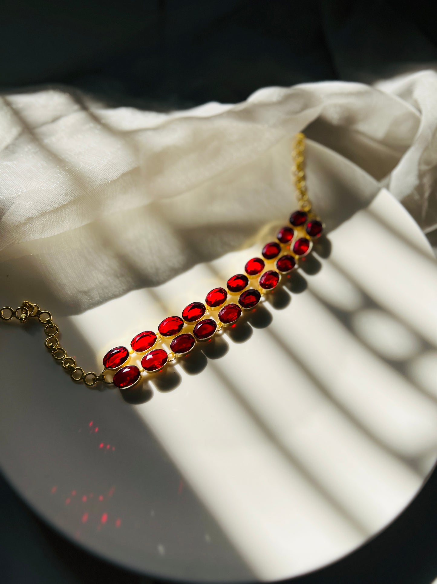 RAYANA CHERRY-RED STONE CHOKER - Neckpiece