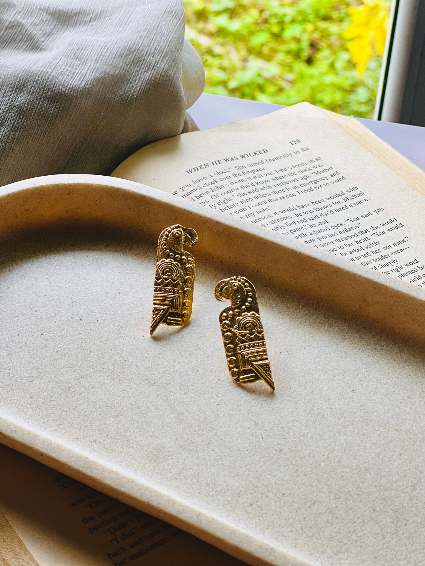 Matte Parrot Glow Earrings