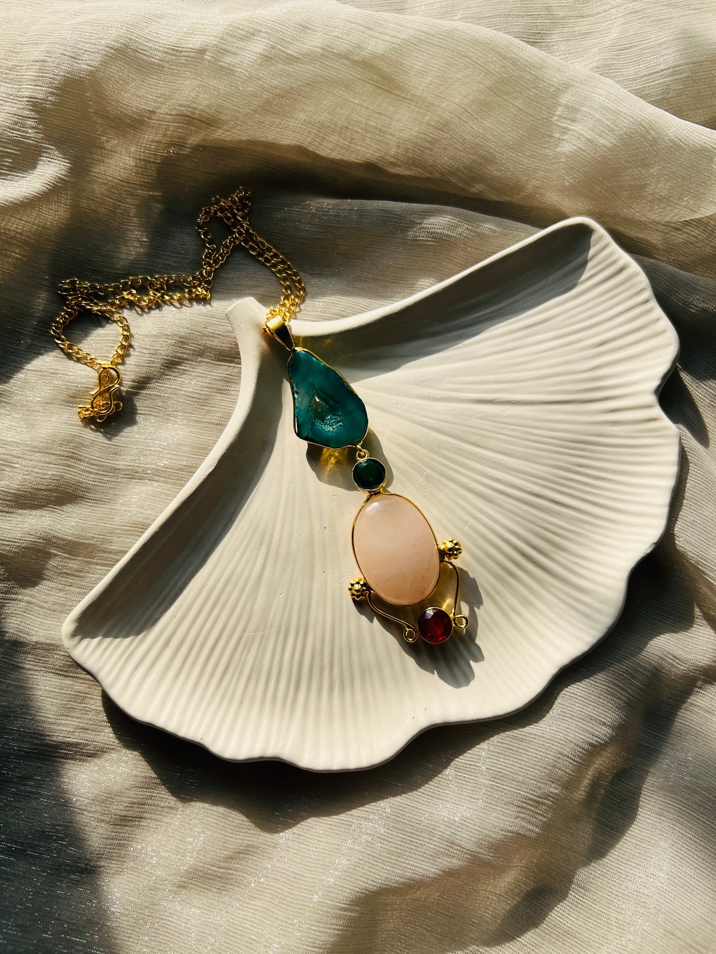 Long Pendant Neckchain - Neckpiece