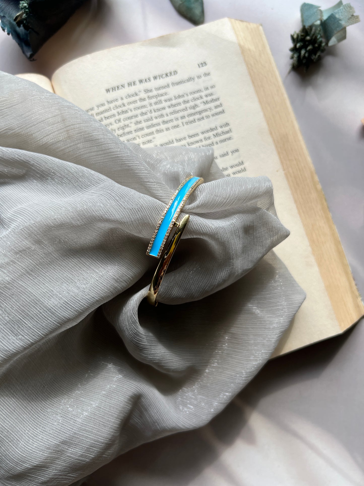 Aurora Spark Bangle