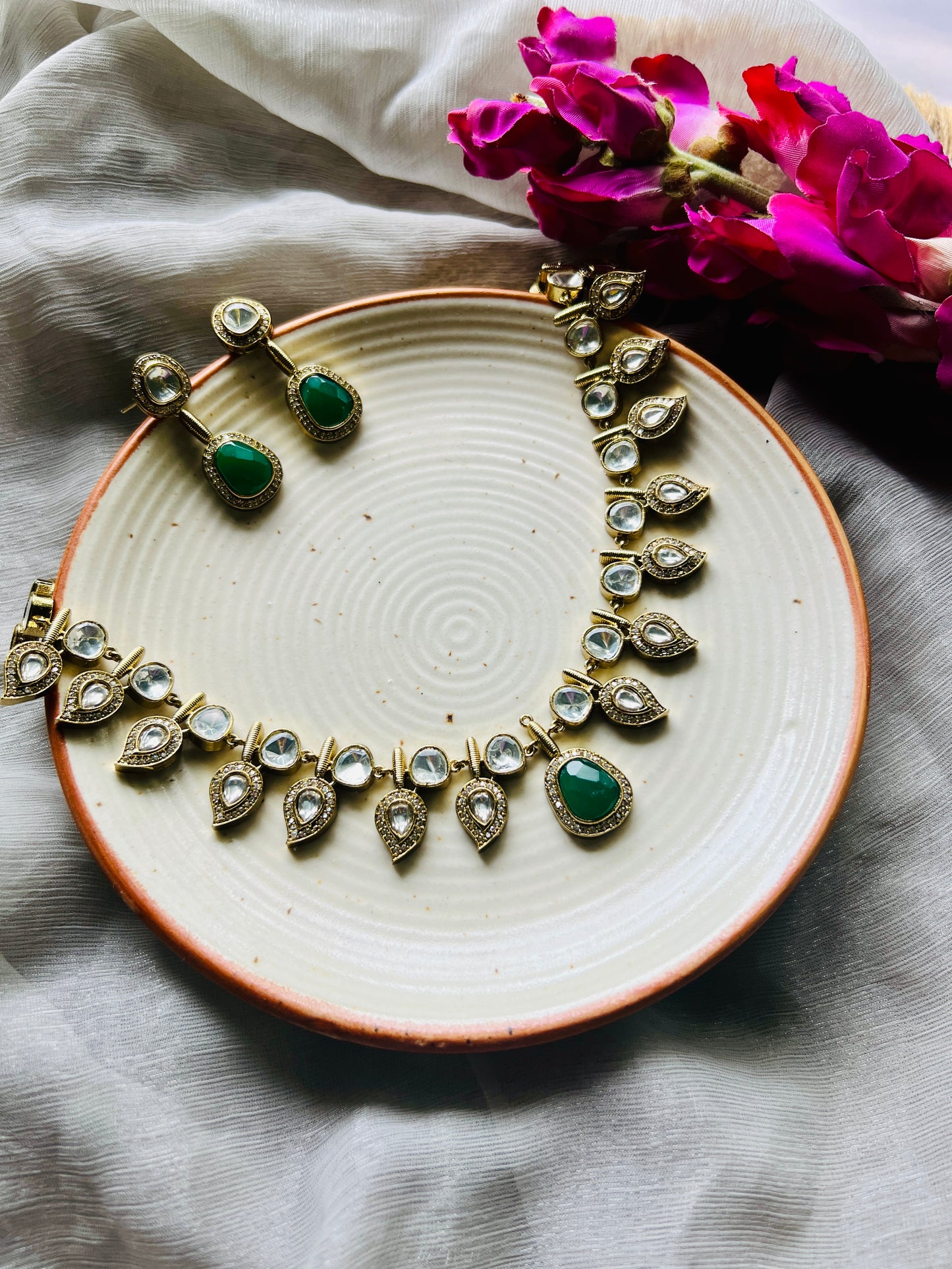 MOISSANITE MANGO STONE NECKLACE