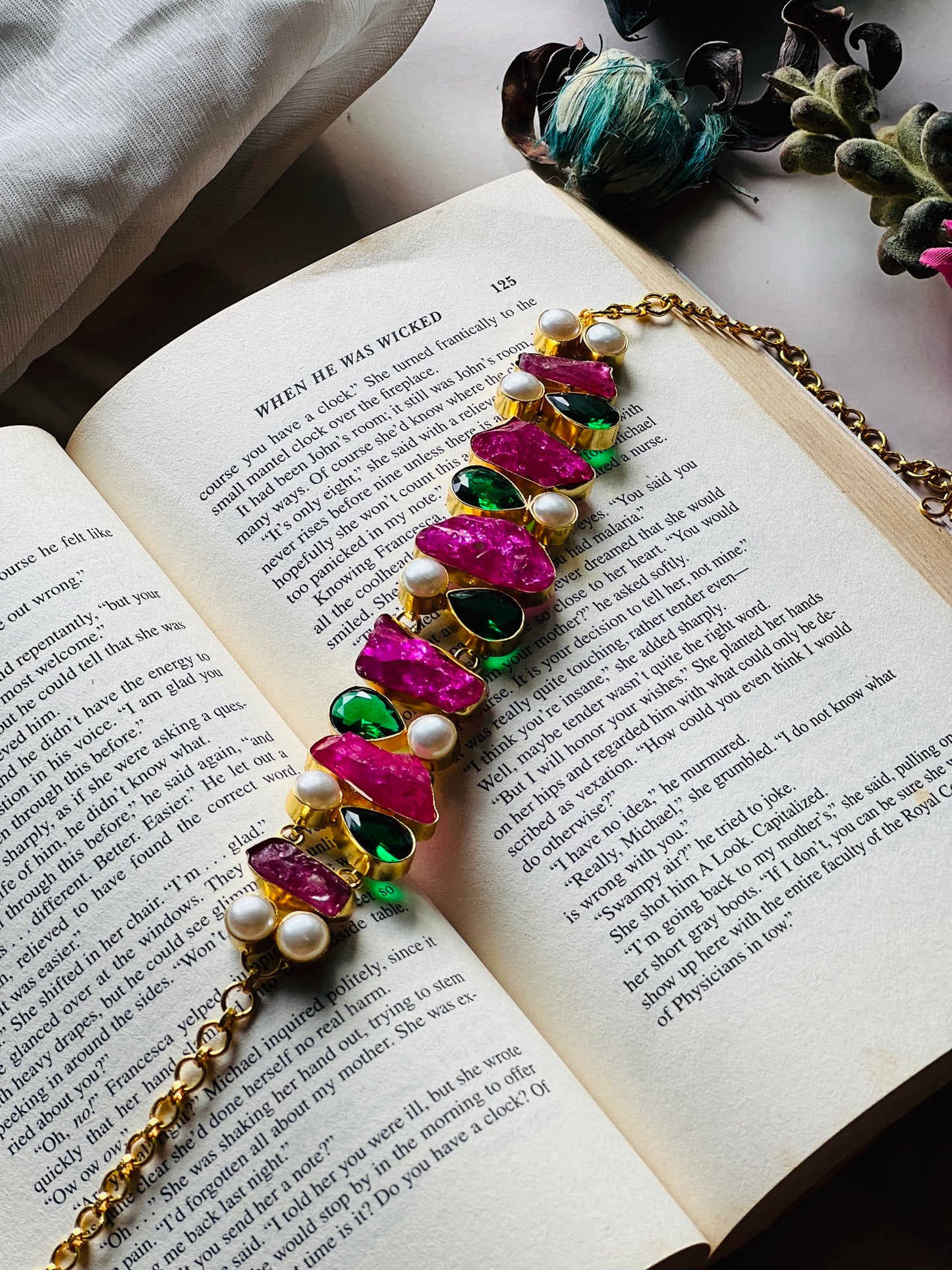 Magenta Grove Choker