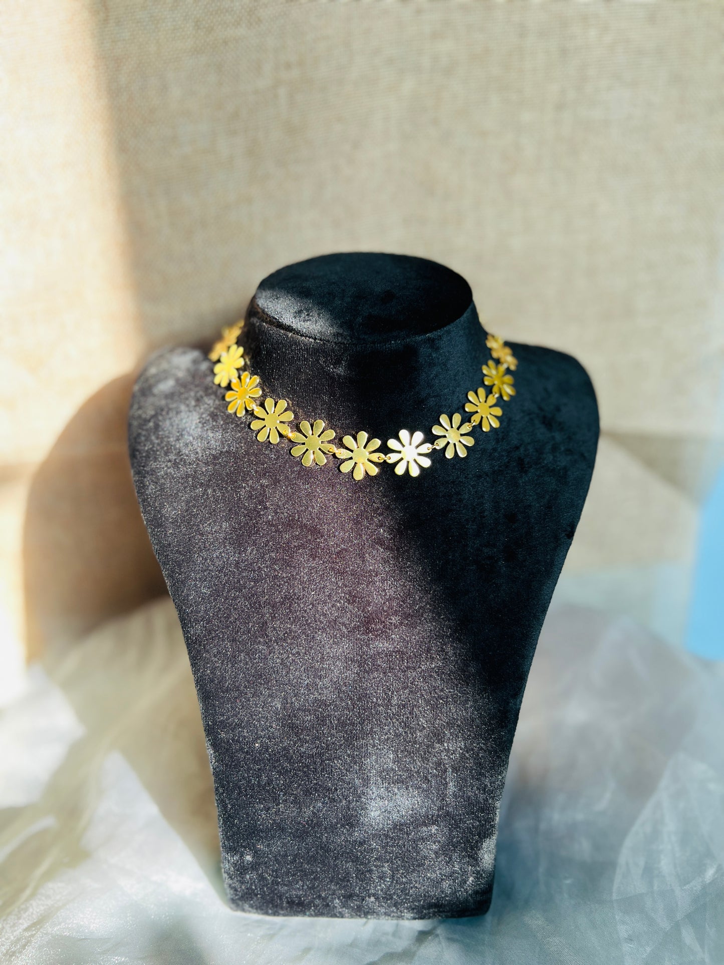 Zarna Bloom Choker - Neckpiece