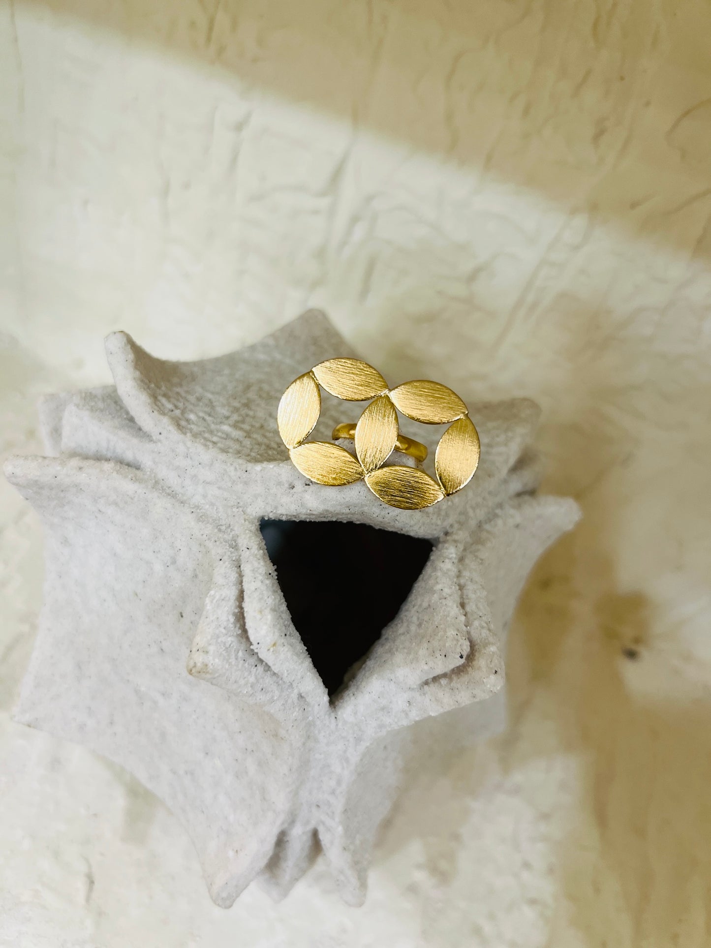 Leaflink Statement Ring