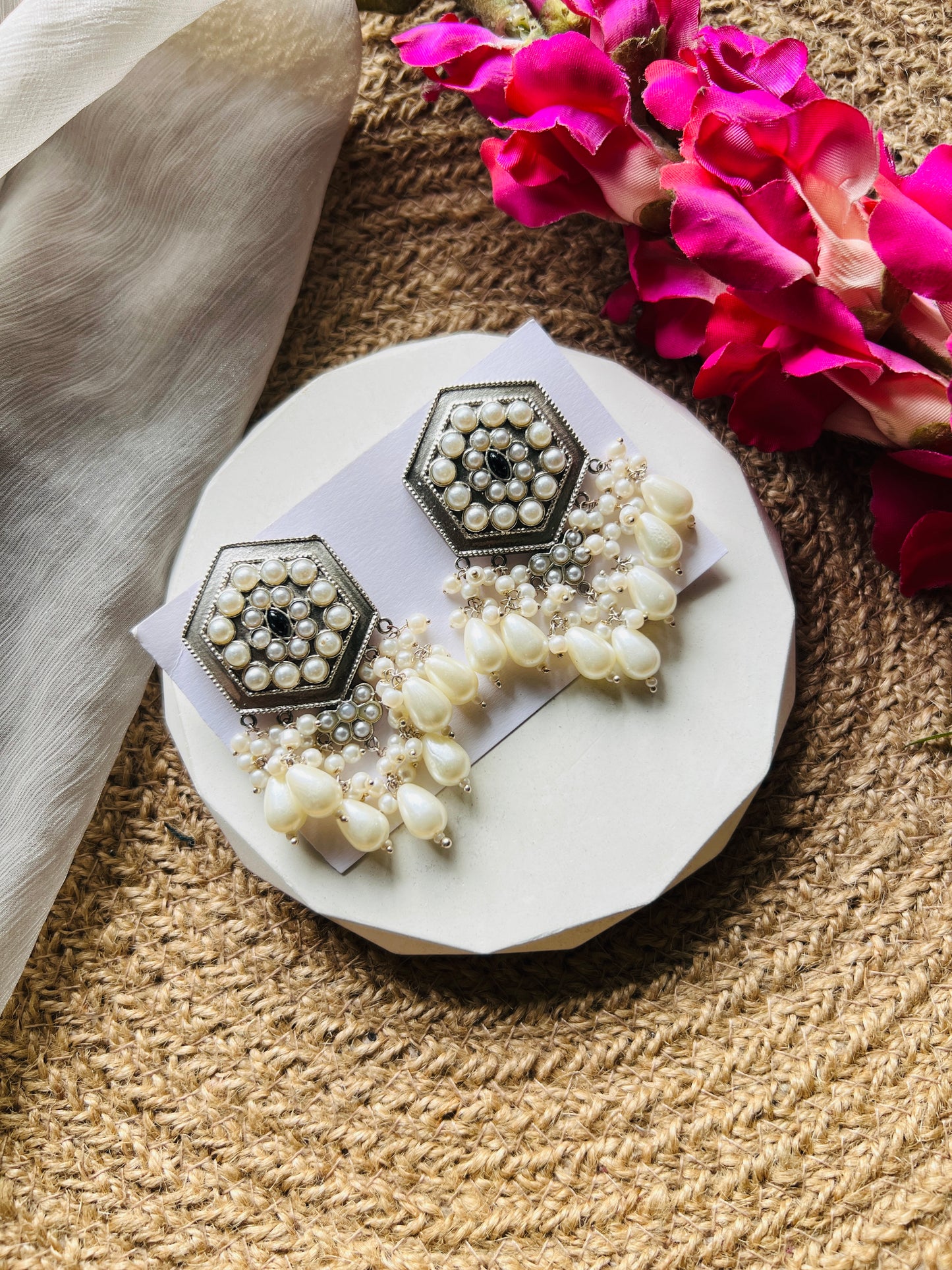 Amara Pearl Drops - Earrings