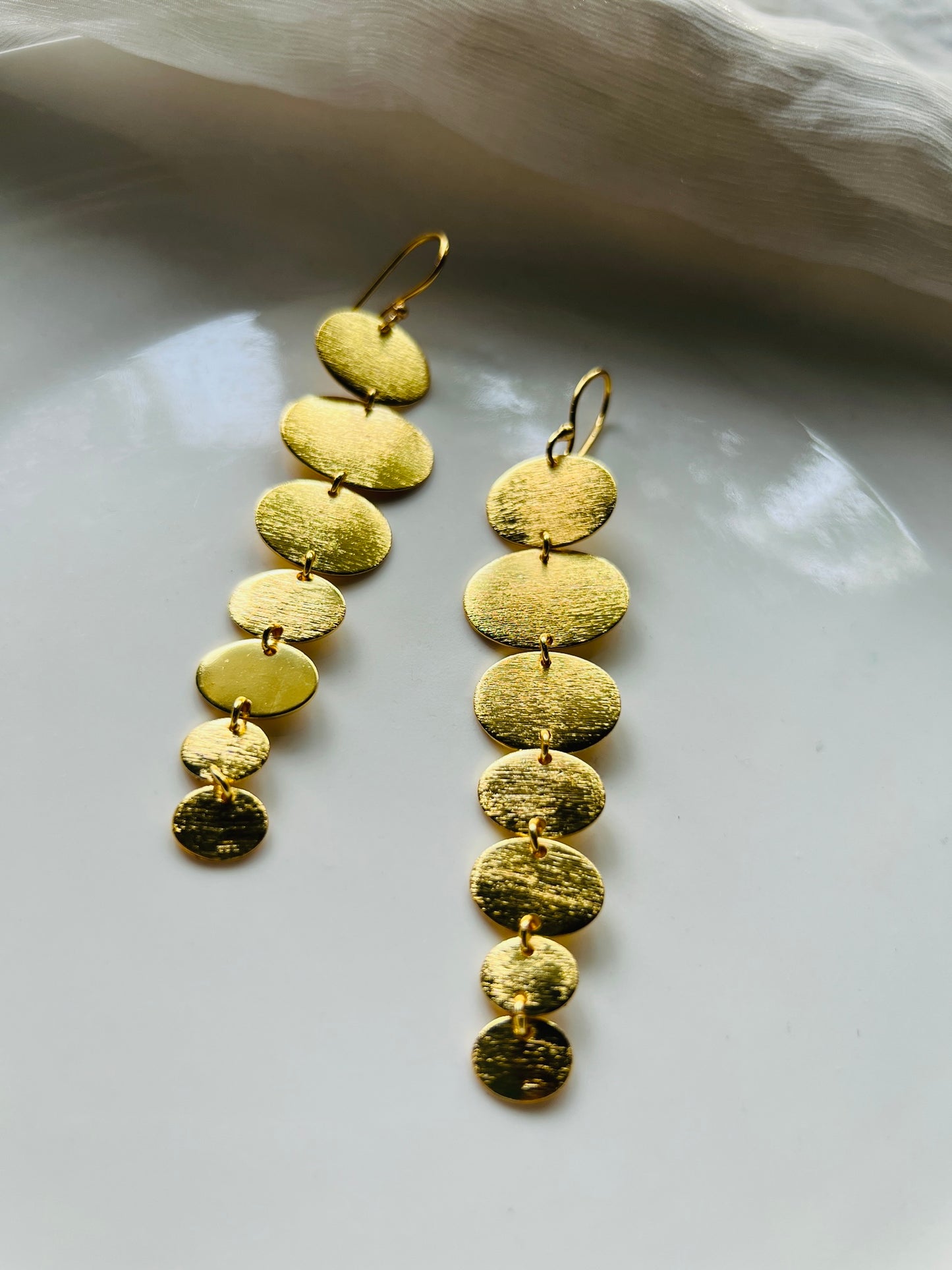 UMBRA EARRINGS - Earrings
