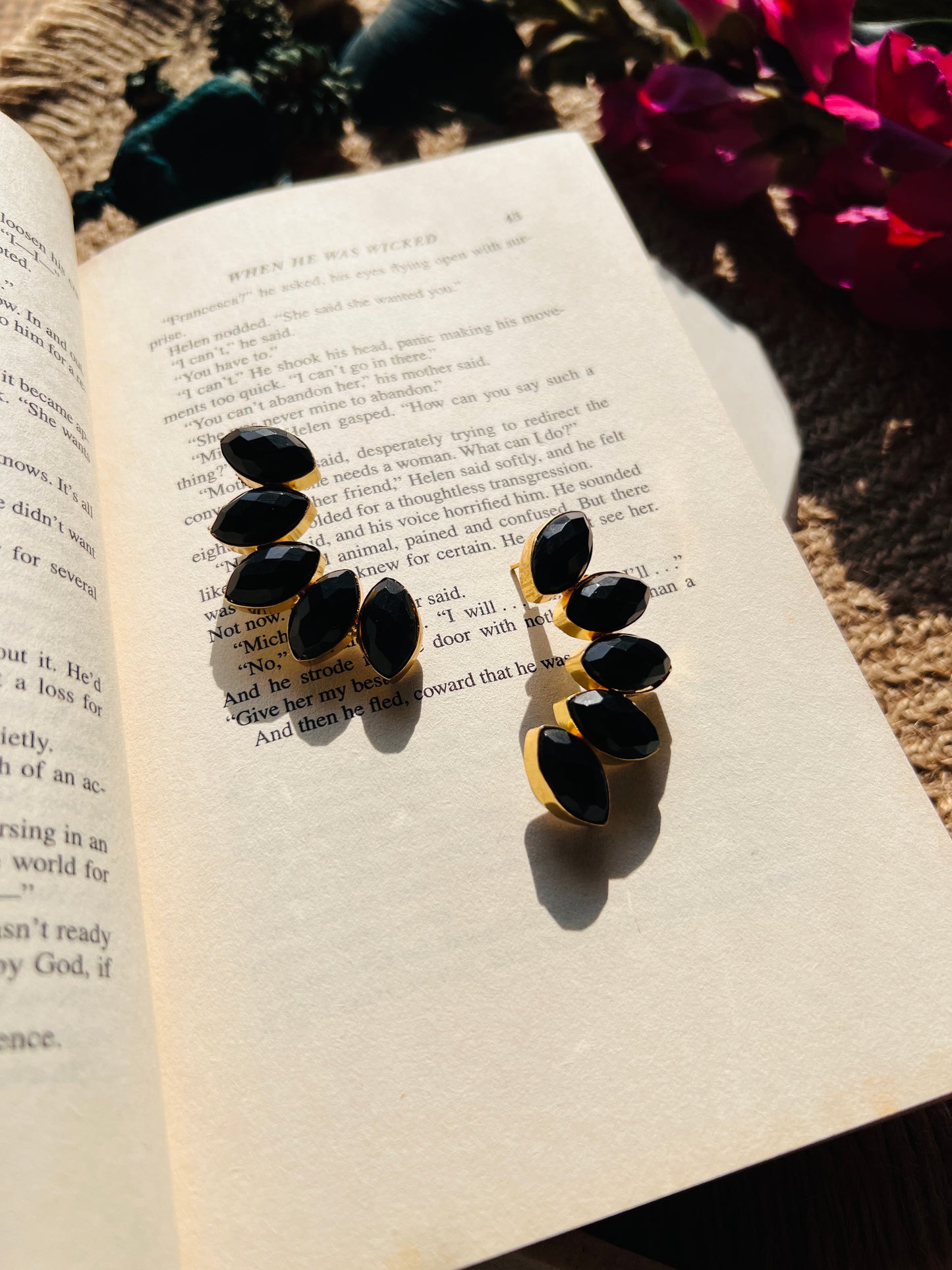 Luna leaf Earrings - Earrings