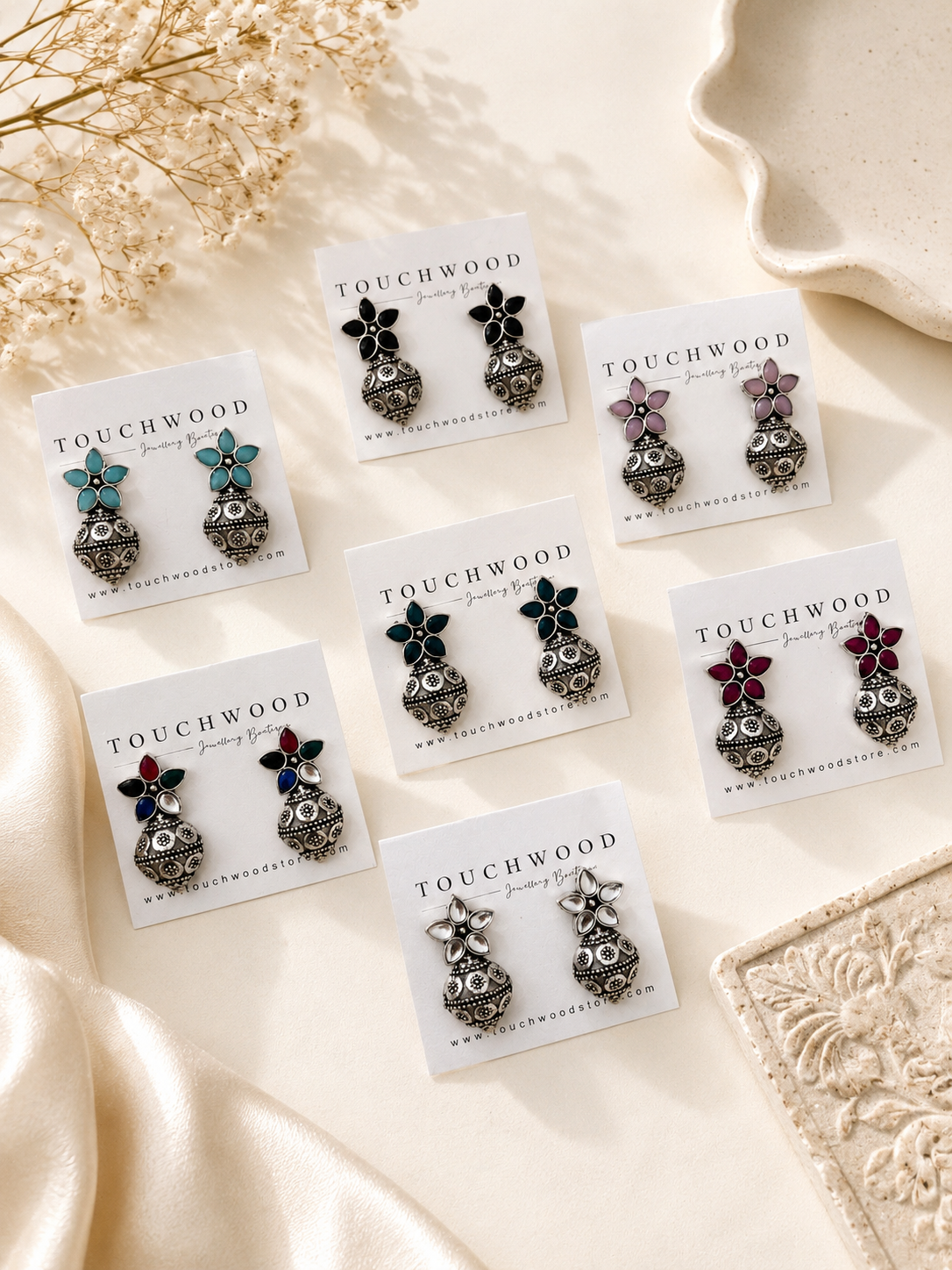 Flora Jhumkas