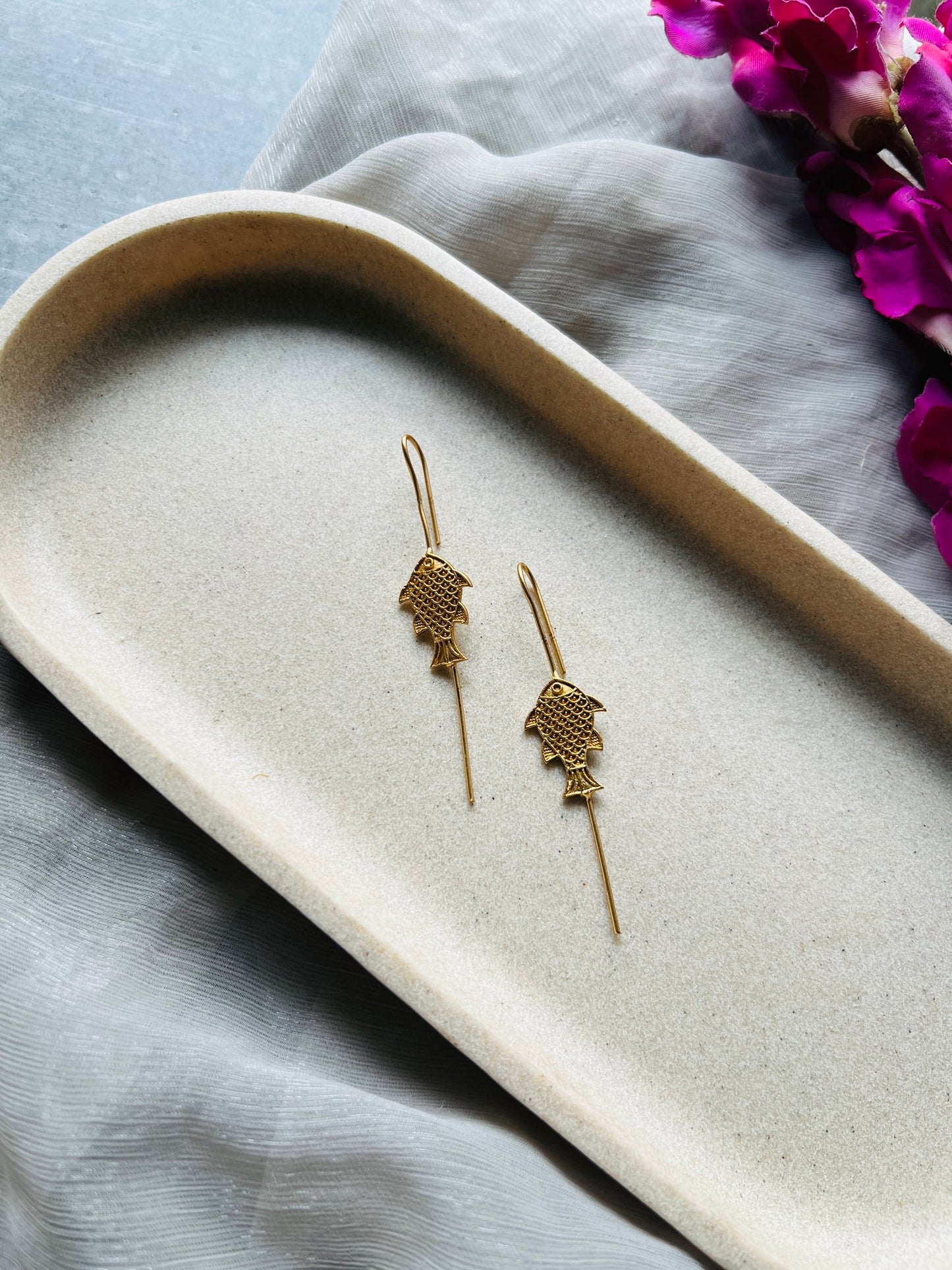 Matsya Gold Earcuffs