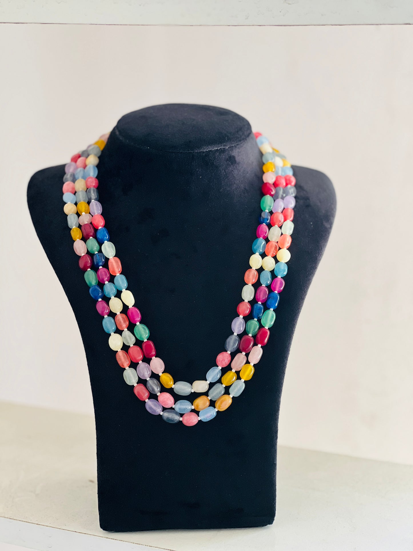 Vibrant Pebble Stone Necklace - Neckpiece