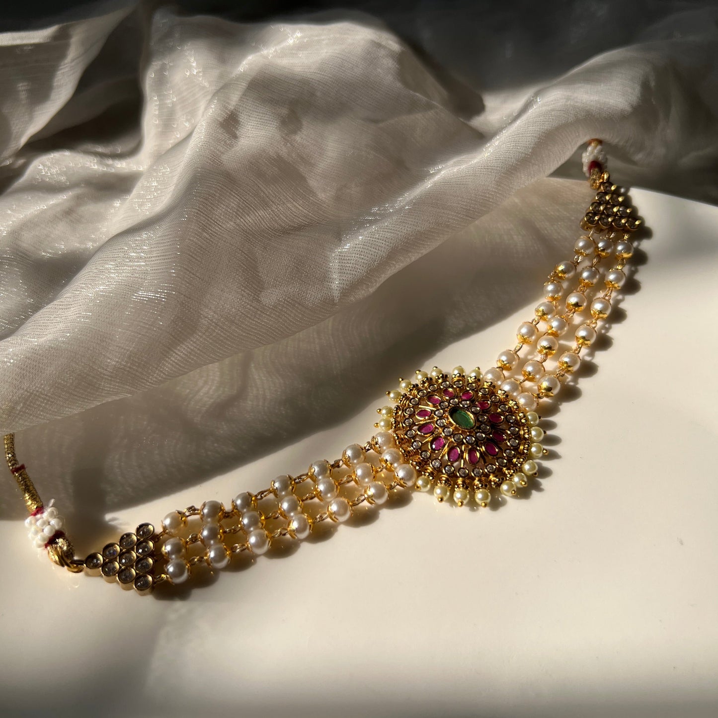 CHARNI PEARL CHOKER - Neckpiece