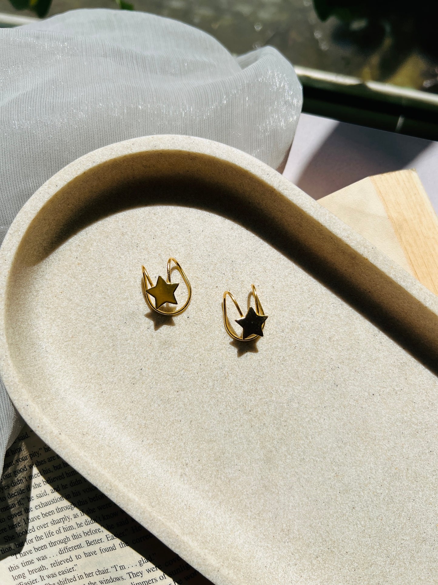 Stellar Press Ear Cuff