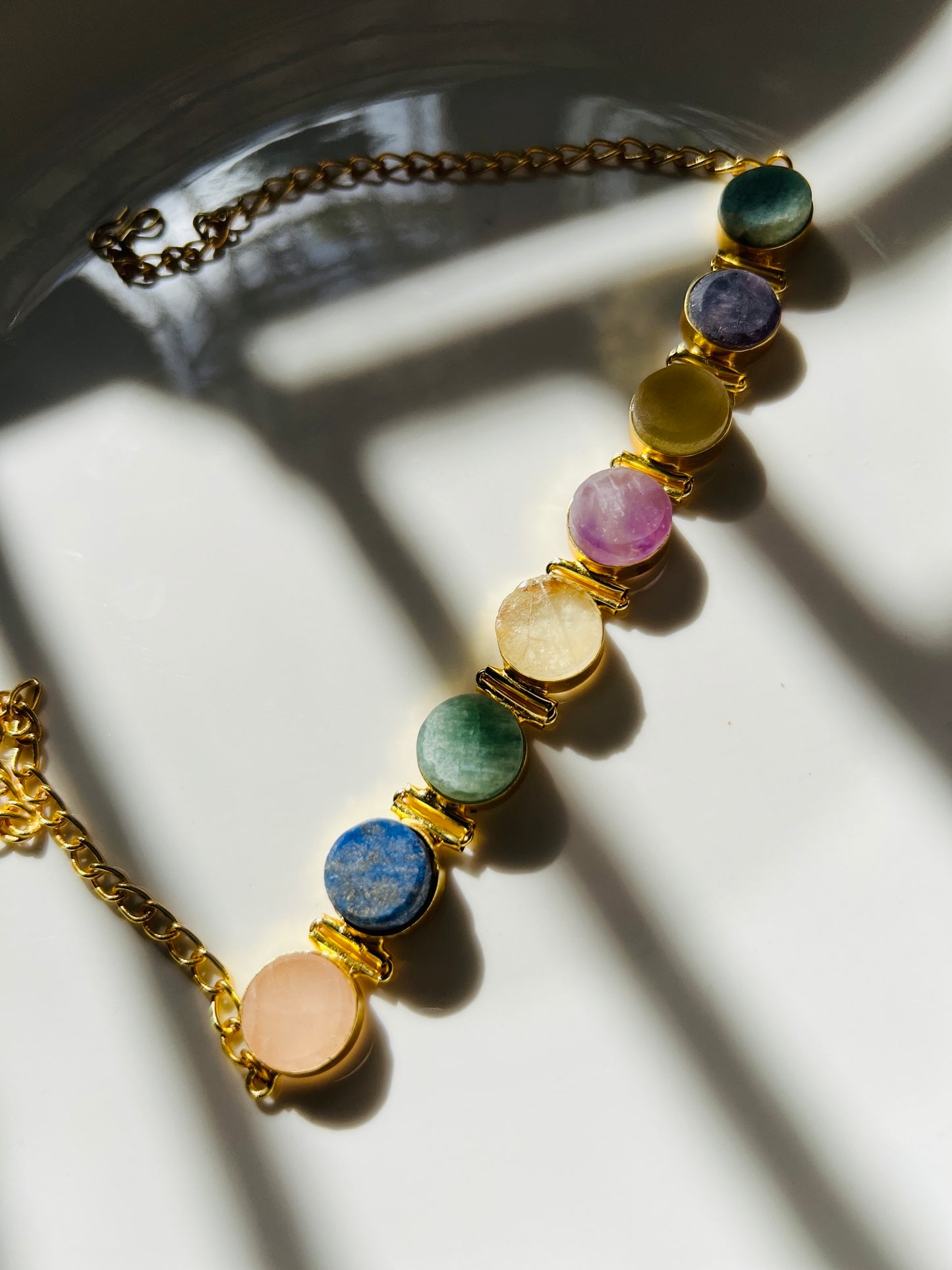 ALTAIRA MULTICOLOUR NATURAL STONE CHOKER - Neckpiece