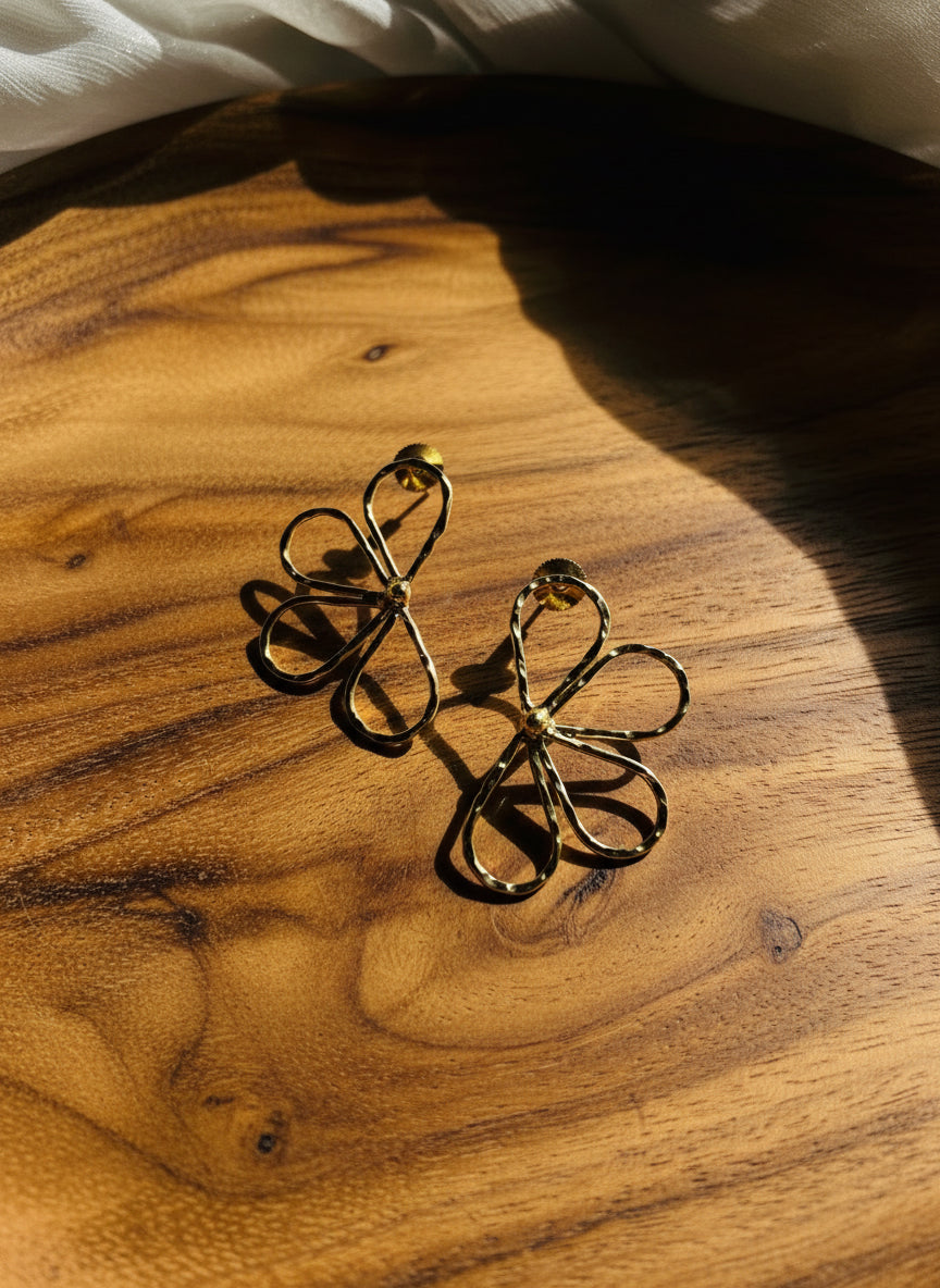 AMBRA SLICED FLOWER EARRING - earrings