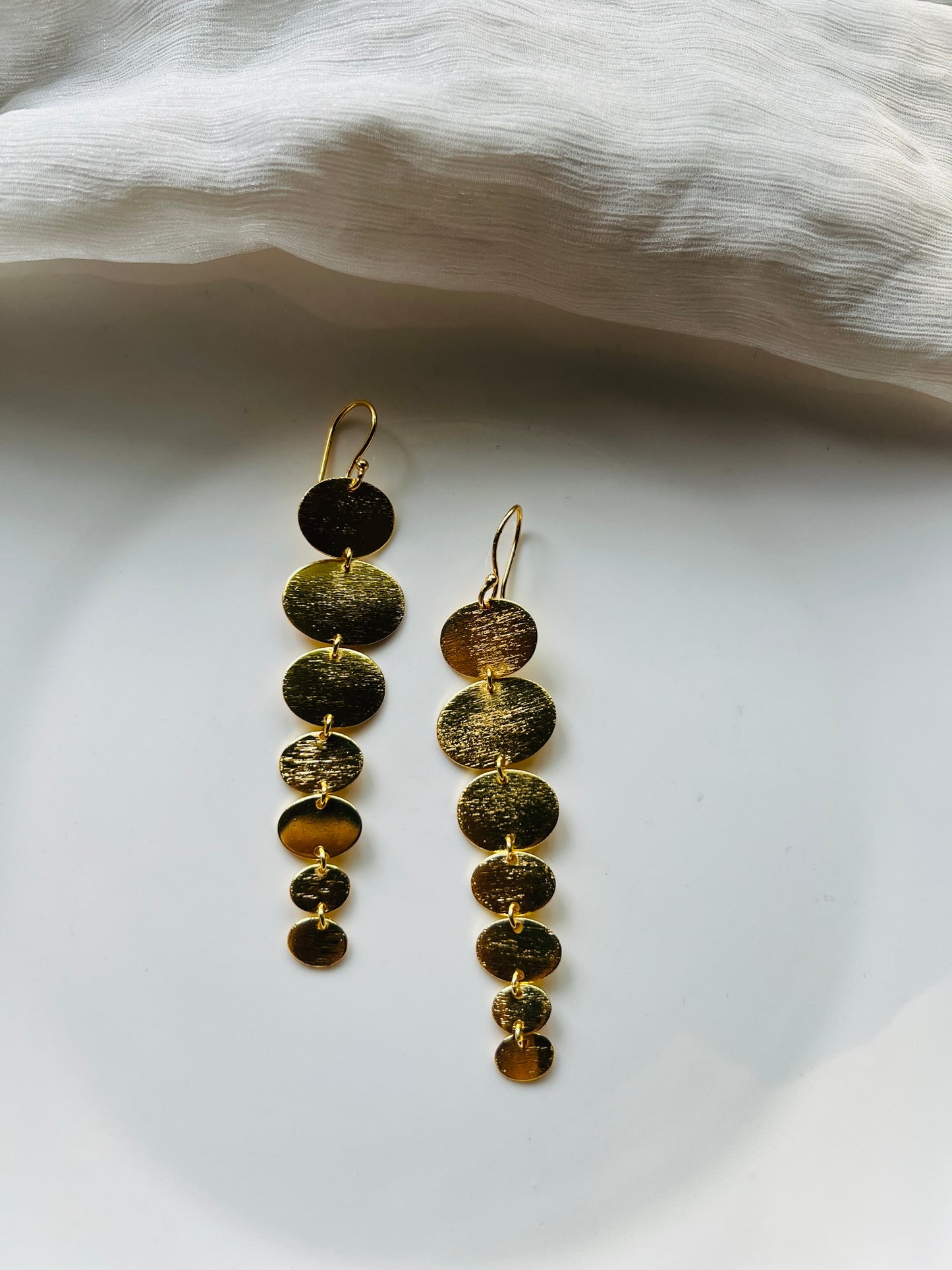 UMBRA EARRINGS - Earrings