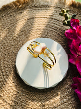 Load image into Gallery viewer, Baroque Bloom Bangle
