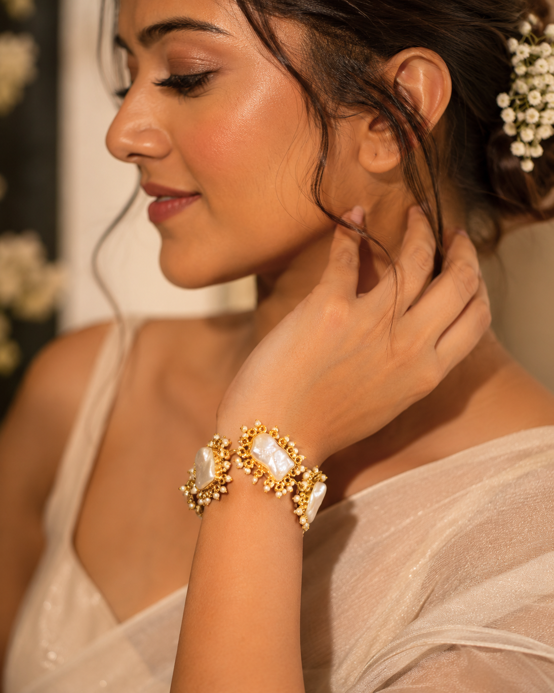 Pearl Halo Mother-of-Pearl Bracelet