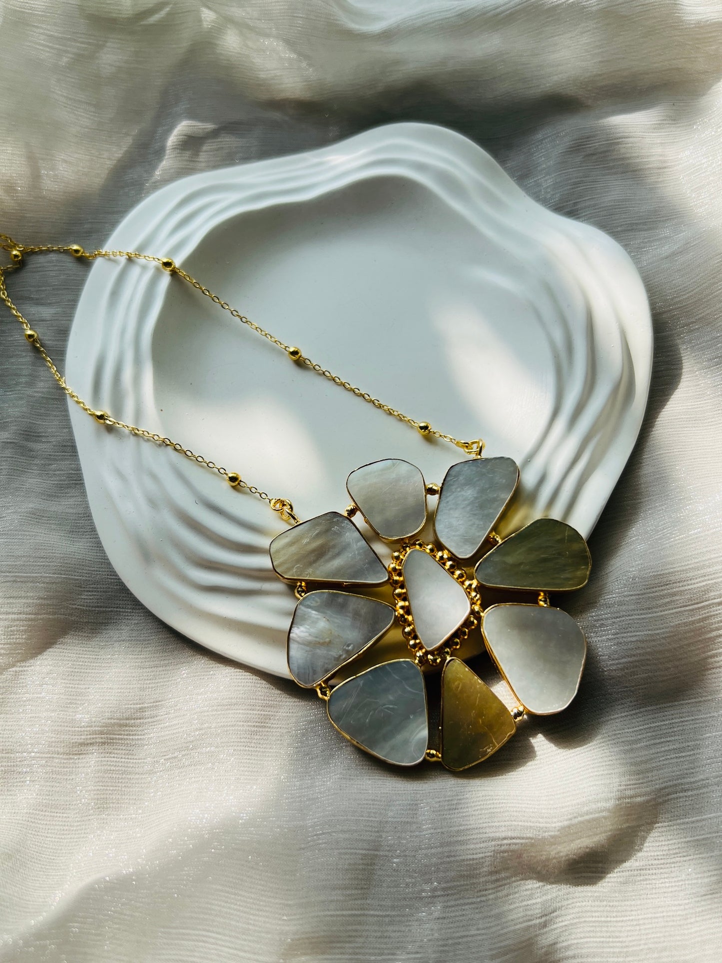 Sunlit Pearl Pendant Chain - Neckpiece