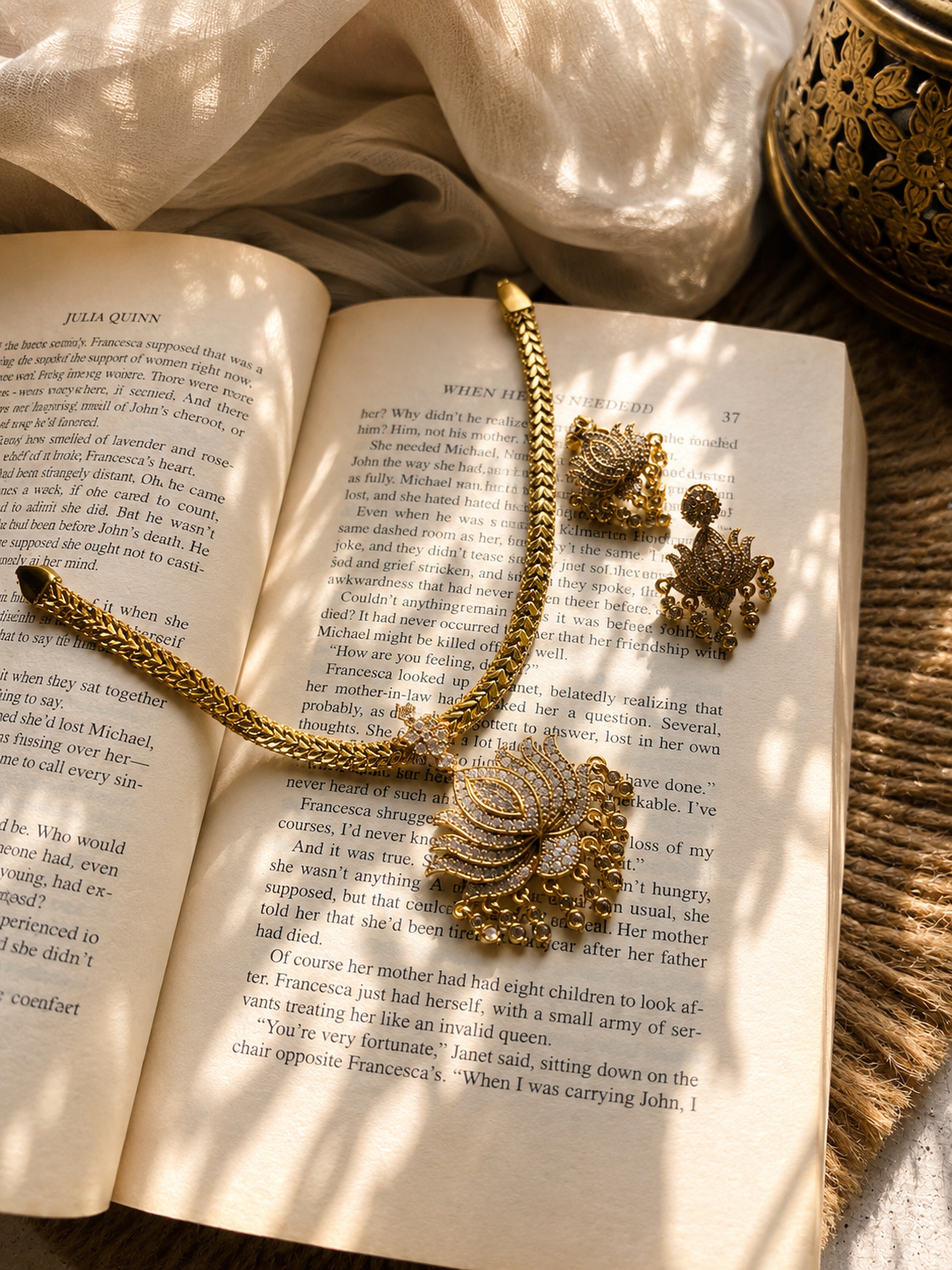 Kamala Necklace Set