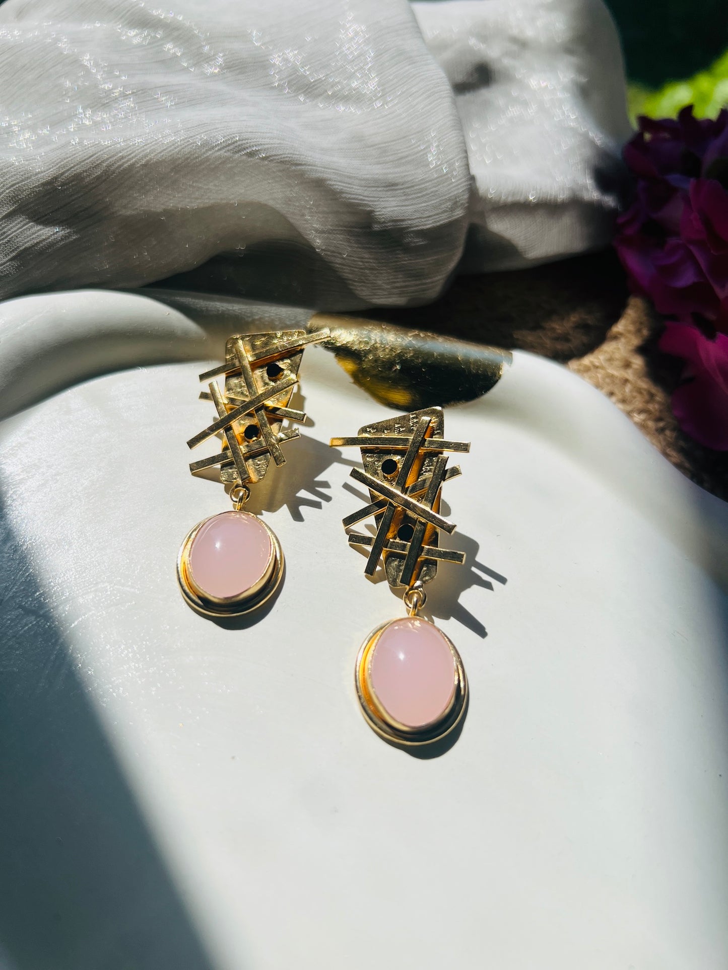 Rose Lattice Drops