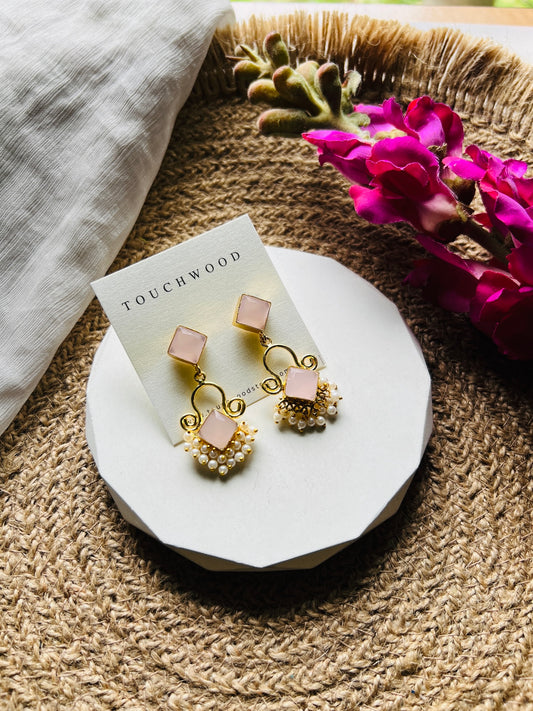 Royal Pearl Earrings - Earrings
