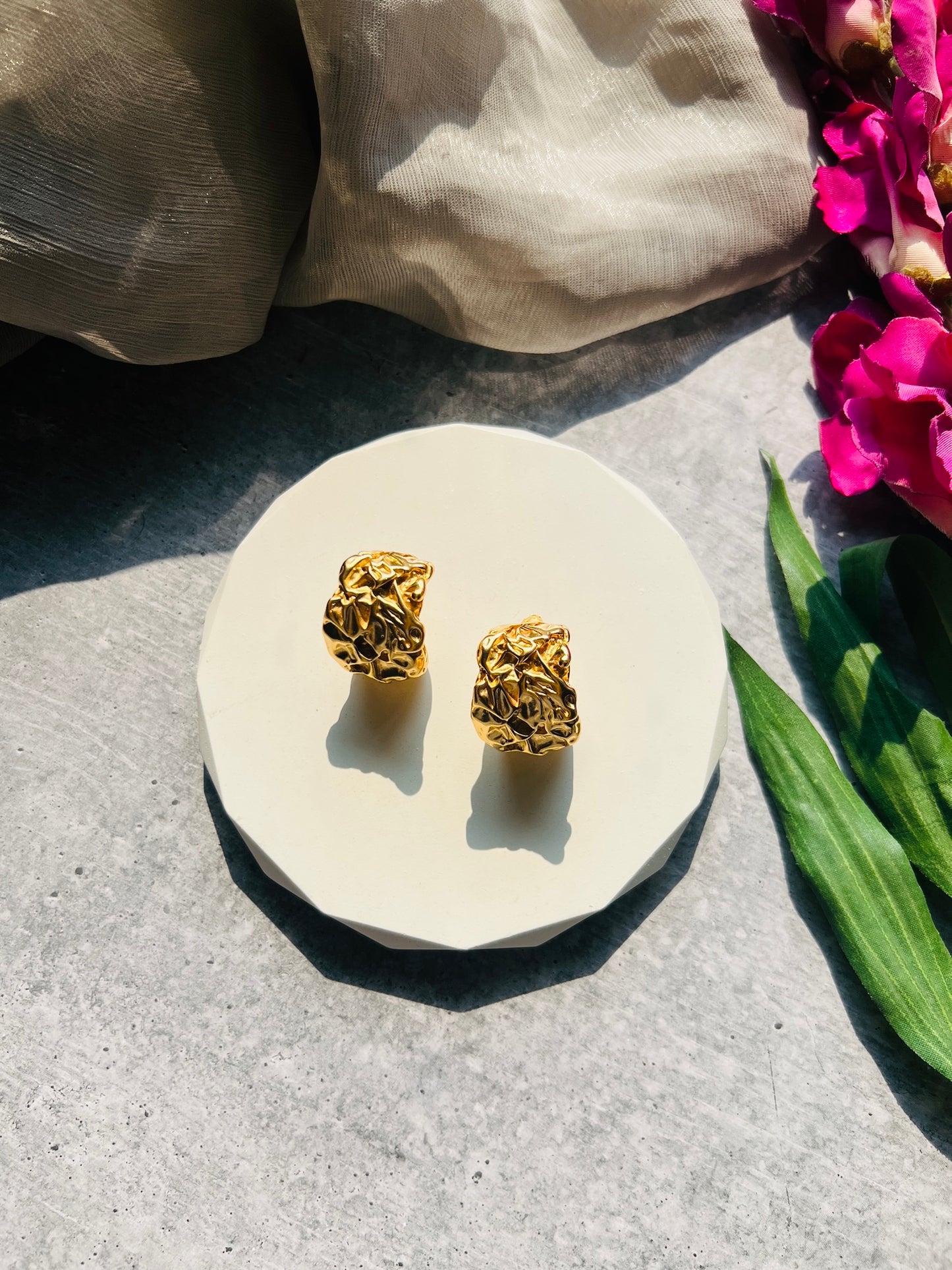 Molten Gold Sculpt Hoops