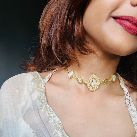 Baroque Pearl Choker - Neckpiece