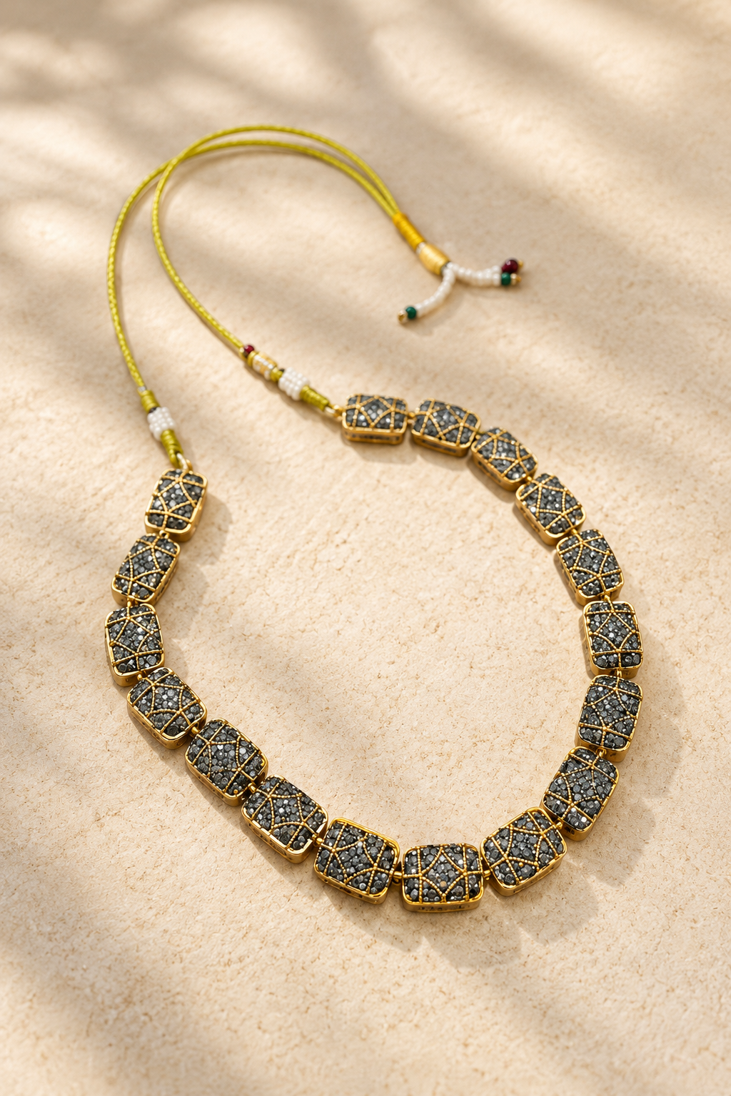 Regal Lattice Luxe Necklace Set
