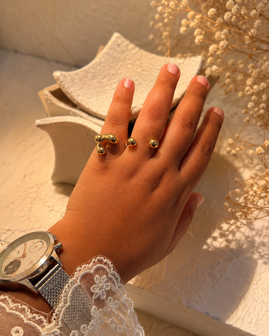 Nova Cluster Ring