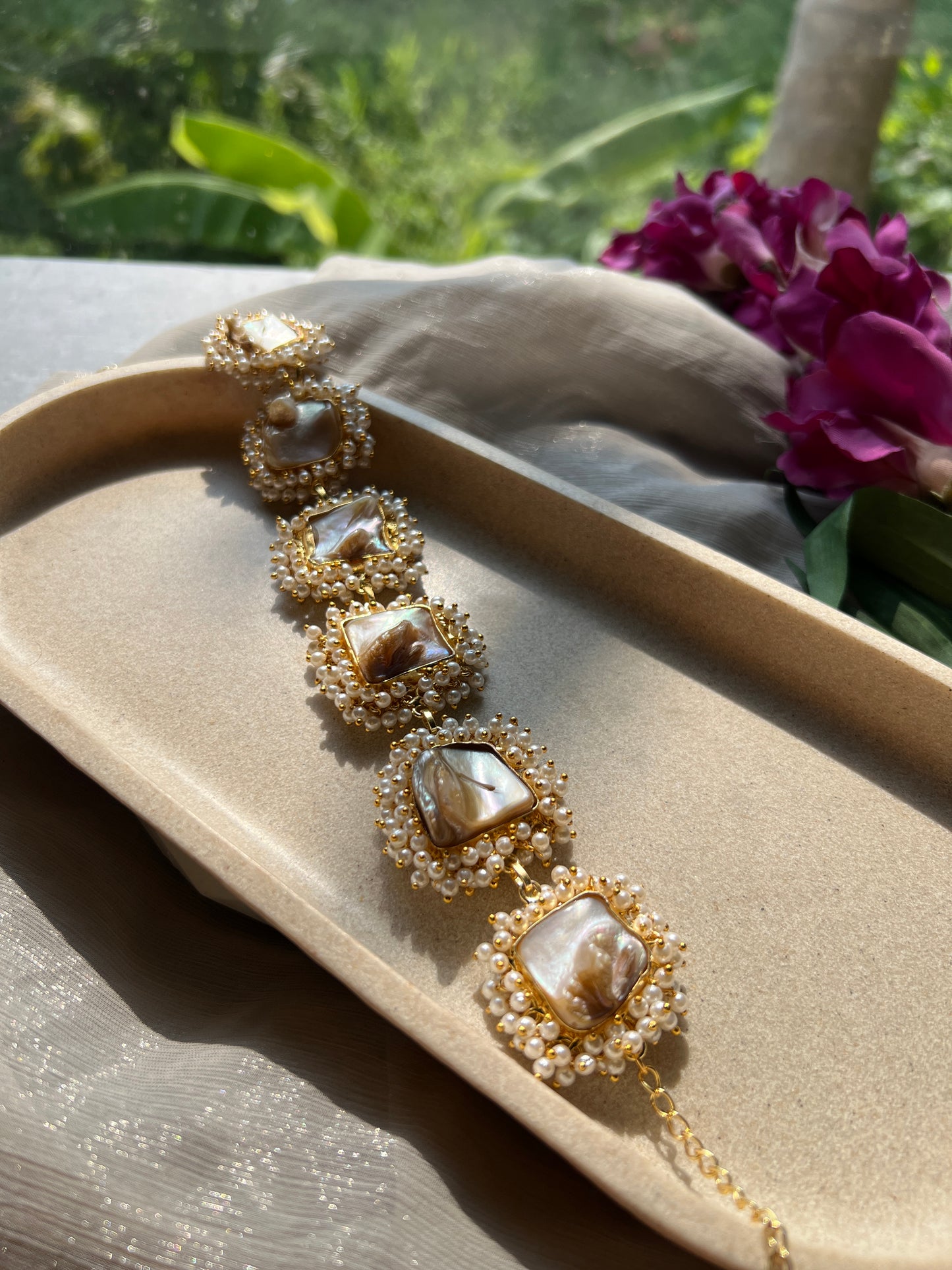 Aurelia Pearlstone Choker