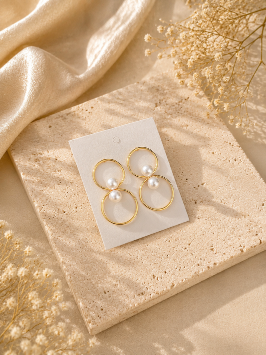 Elaris Pearl Loop Earrings