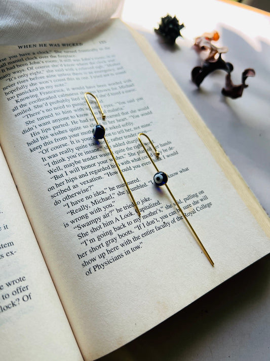 Violet Gaze Evil Eye Ear Cuff
