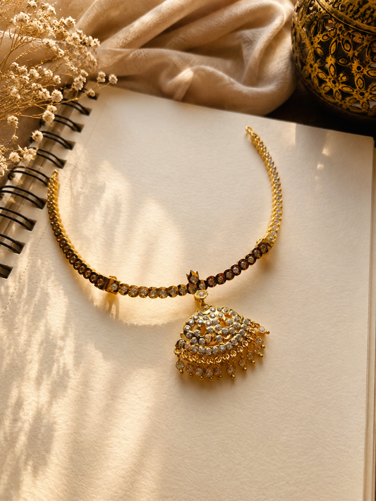 Thanjavur Vaira Kemp Necklace