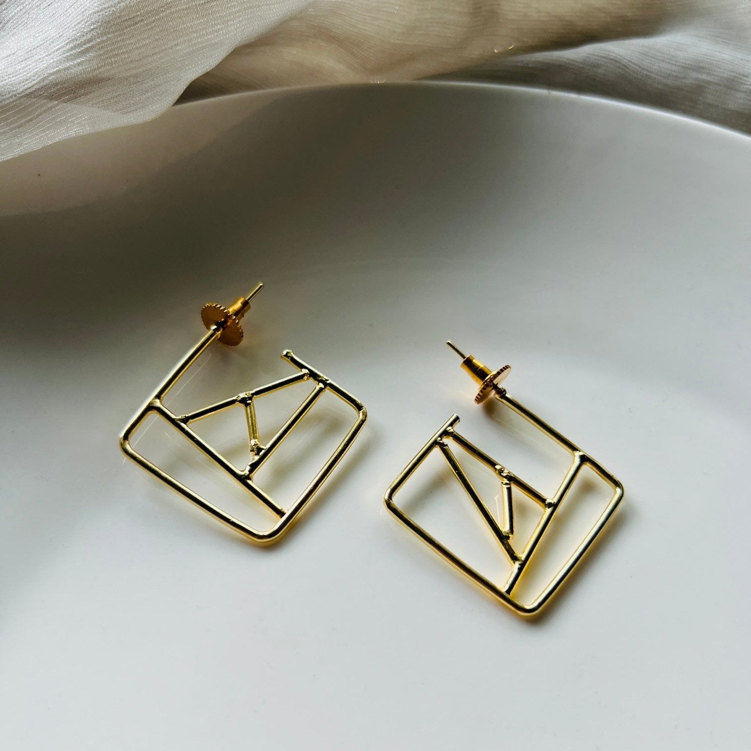 ANIMUS EARRING - Earrings