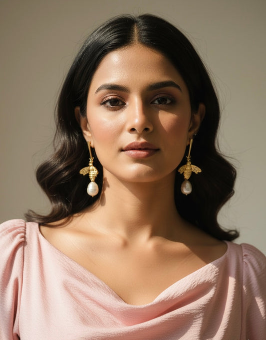 Golden Hive Pearl Drops