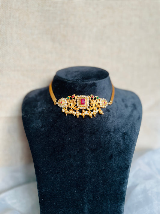 Traditional Golden Choker - Neckpiece